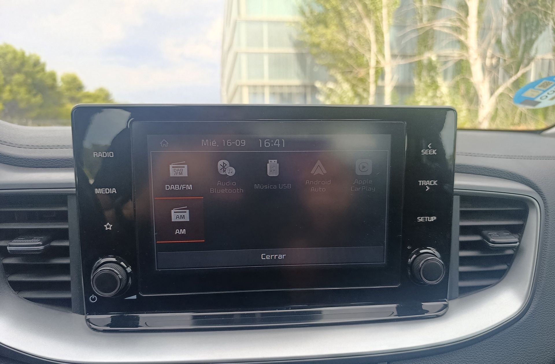 Kia Ceed 1.6 MHEV iMT Drive - foto 7