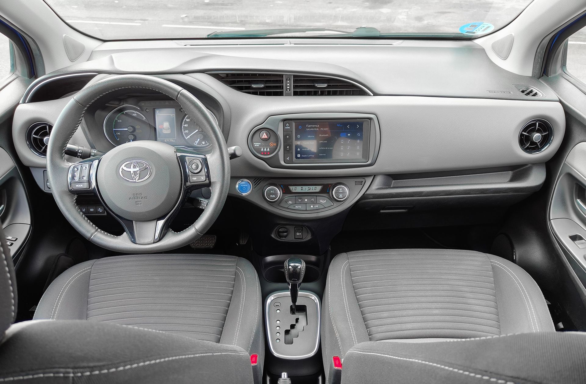 Toyota Yaris 100H Feel - foto 6