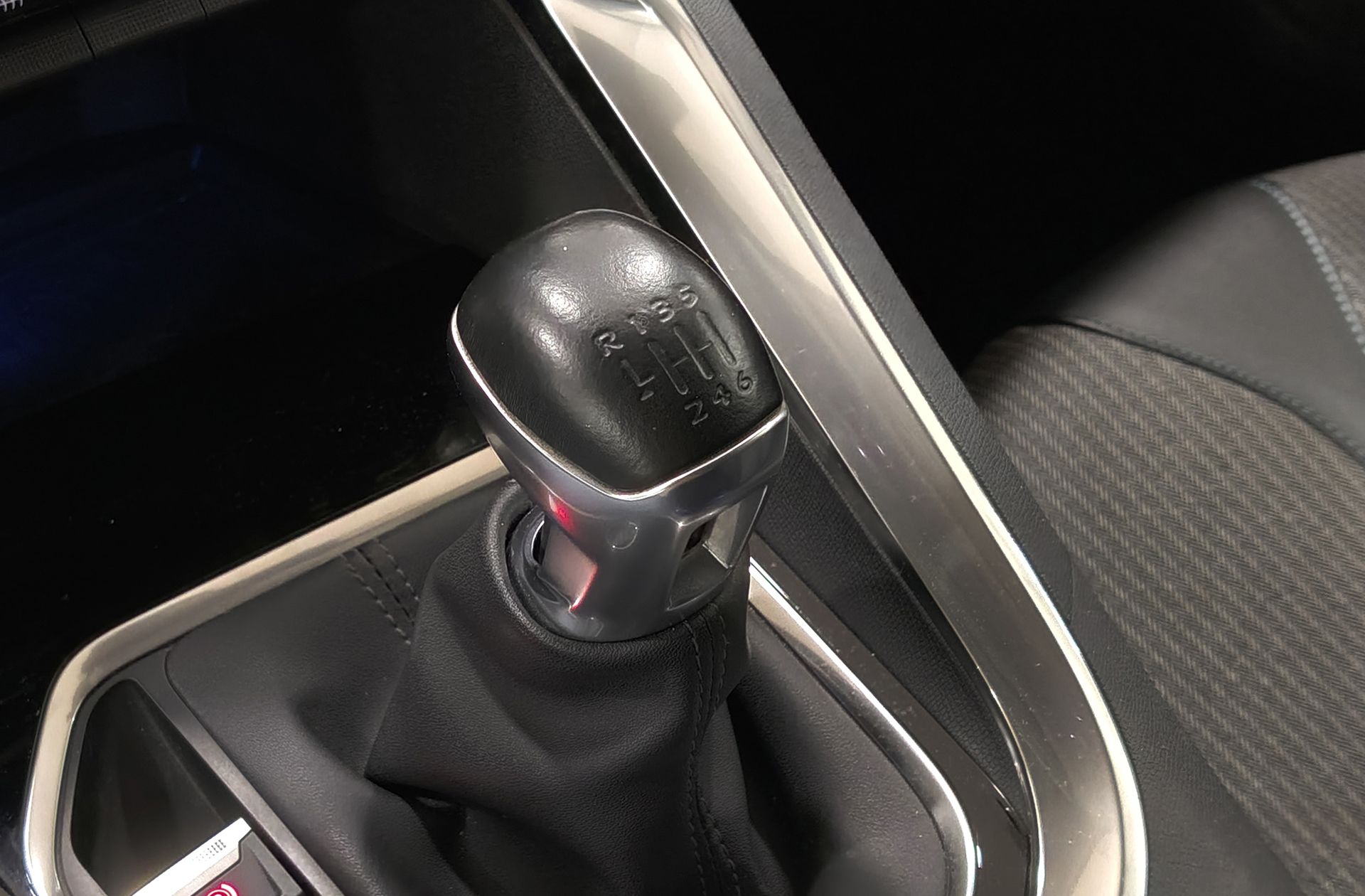 Peugeot 5008 PureTech 130 Allure Pack 7 plazas - foto 5