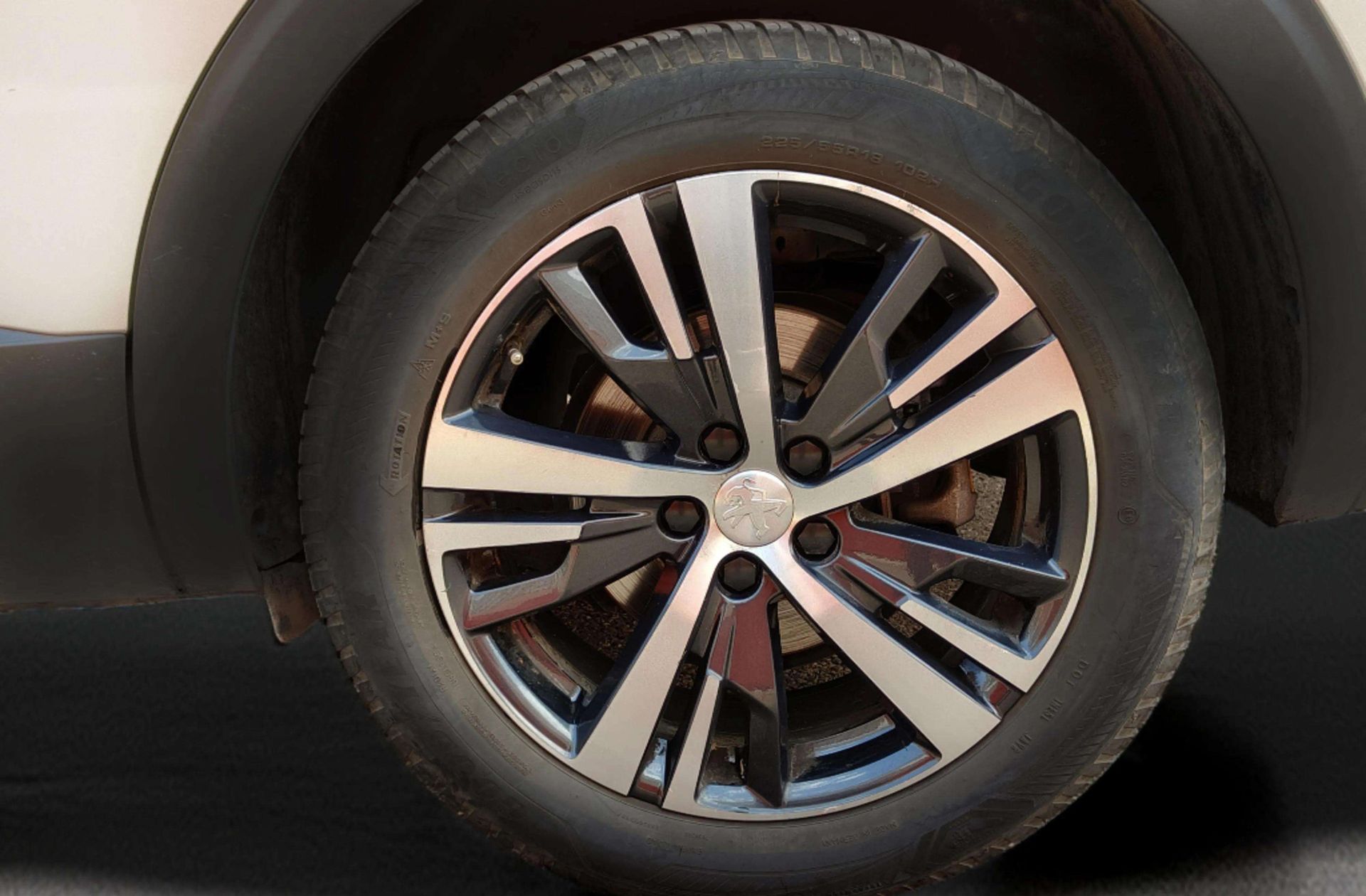 Peugeot 5008 BlueHDi 180 GT EAT8 7 plazas - foto 37