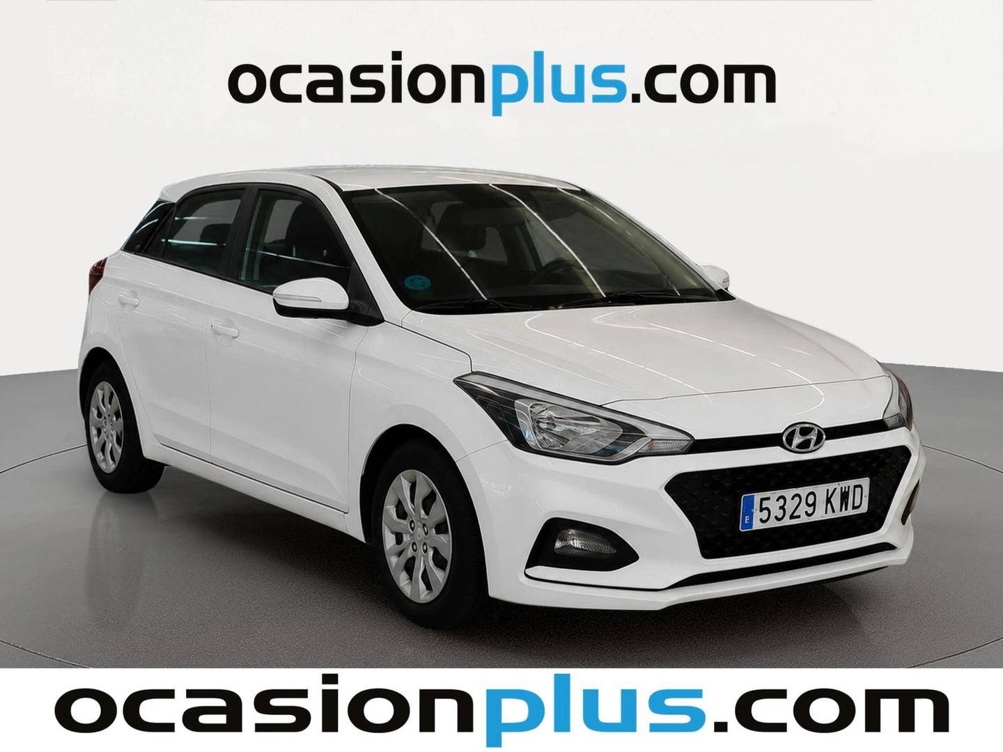 Foto delantera Hyundai i20 Hyundai i20 1.2 MPI Essence LE (75 CV) derecha