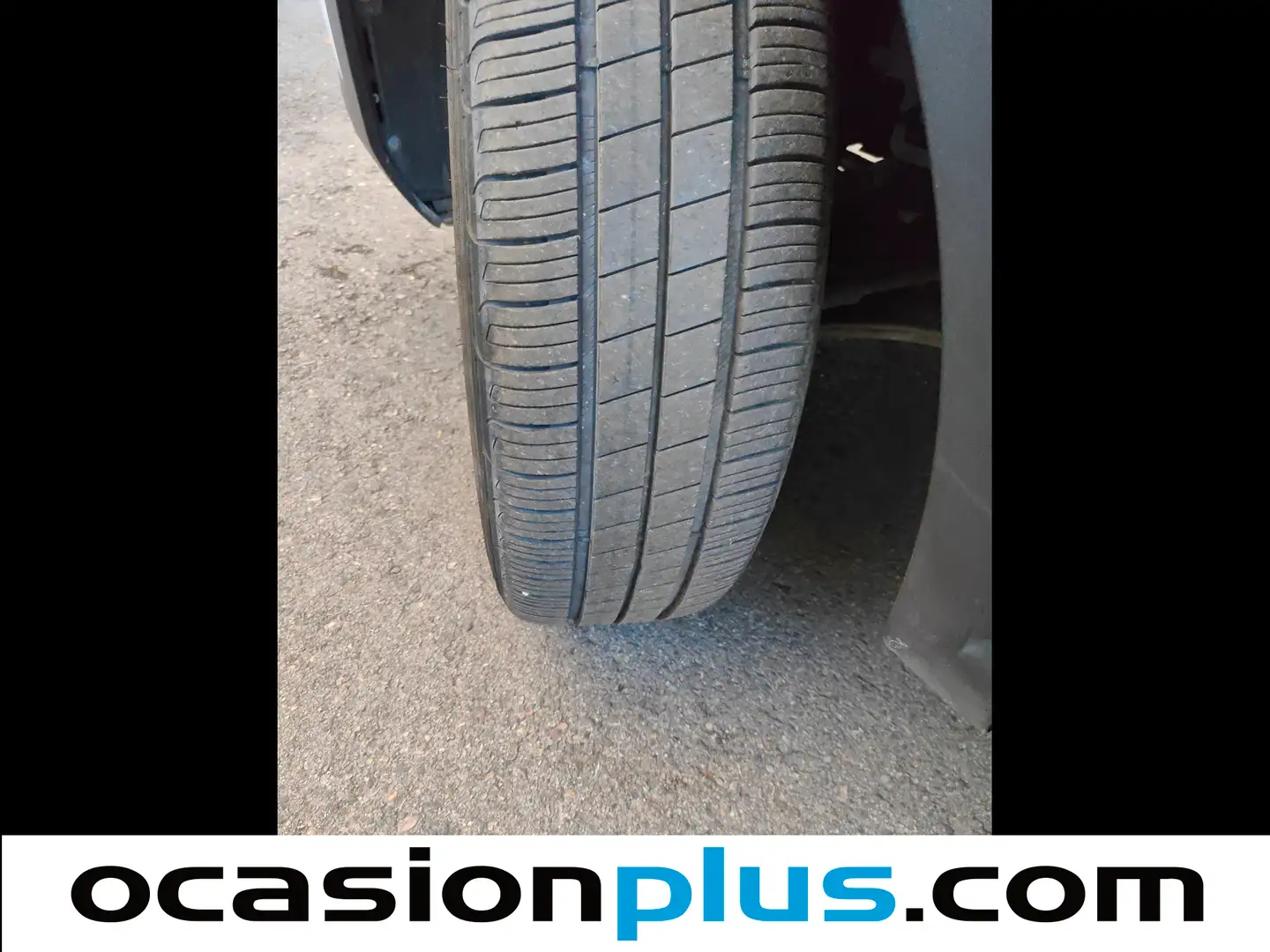 Foto Citroën C4 X Citroen C4 X PureTech 100 S&S 6v You  (102 CV)