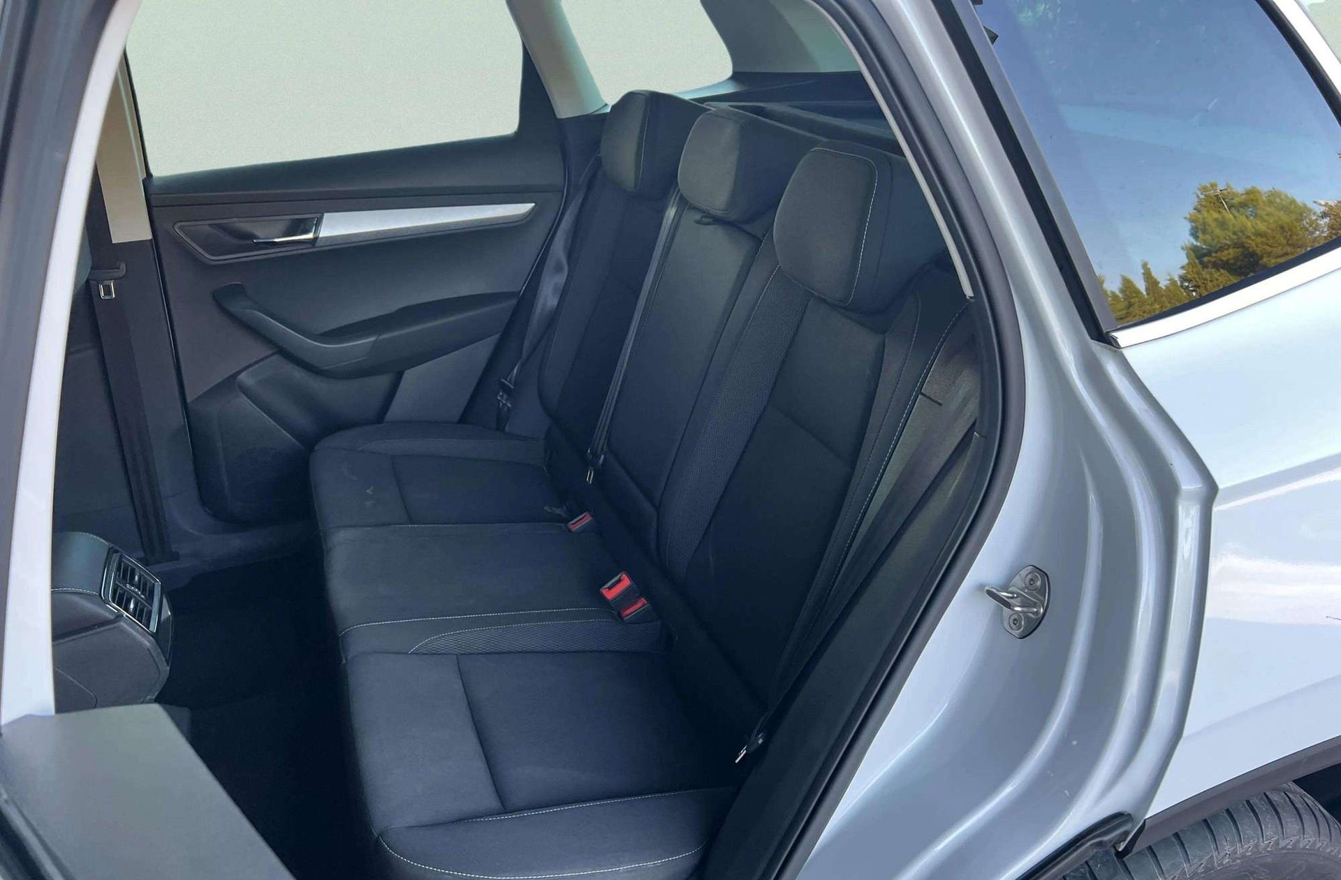 Škoda Karoq 2.0 TDI Selection - foto 11