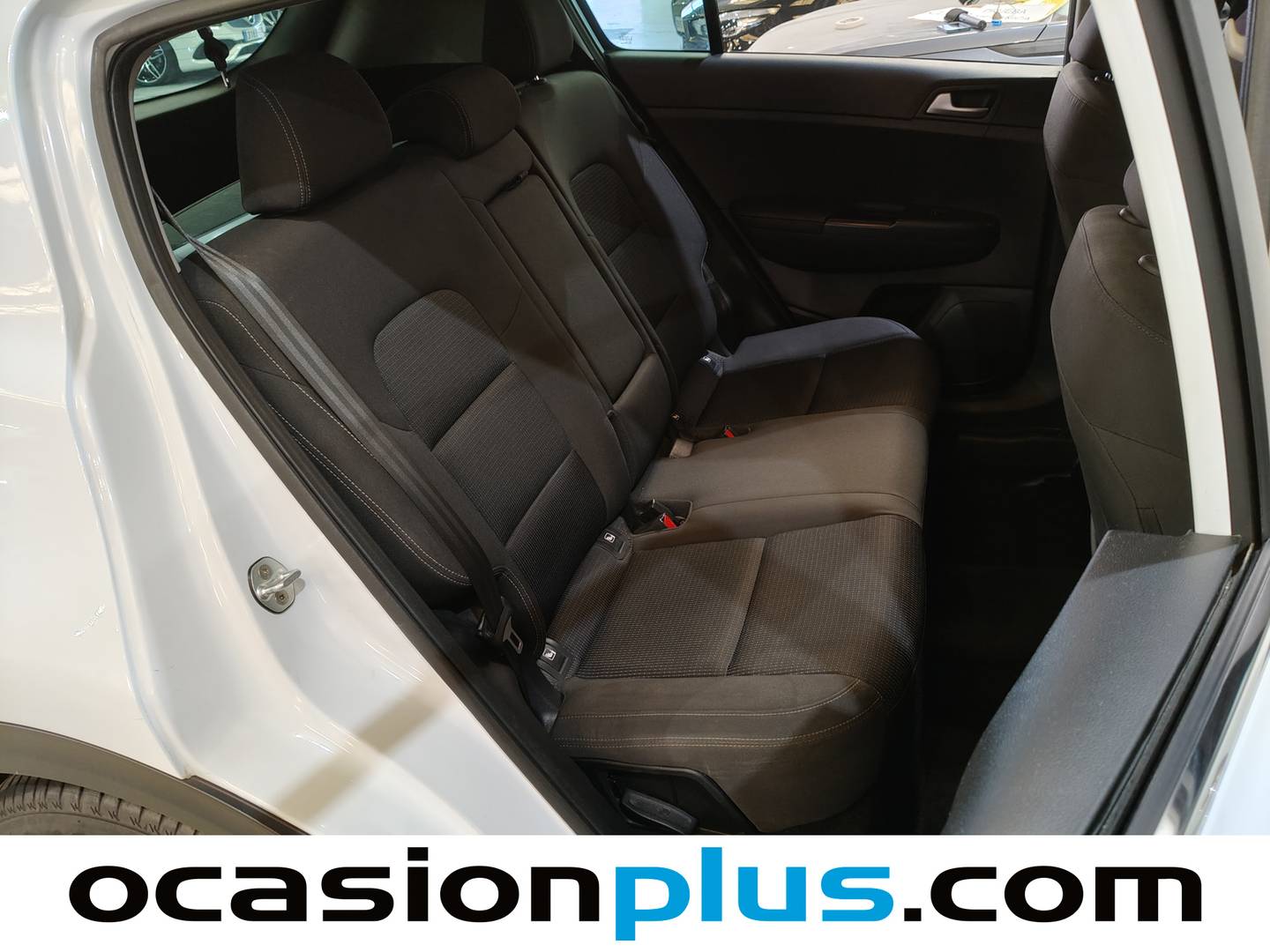 Foto asientos traseros KIA Sportage Kia Sportage 1.6 GDi x-Tech17 4x2  (132 CV)