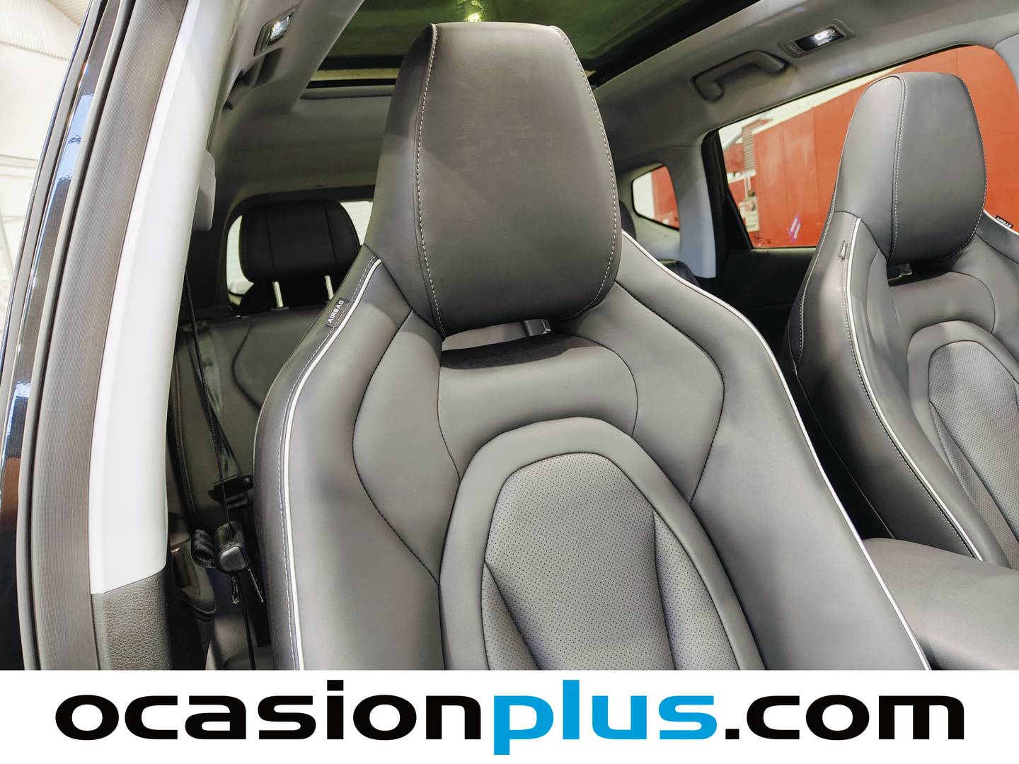 Extras y acabados del EBRO S700 EBRO S700 1.6 TGDI Luxury 7 DCT (147 CV)