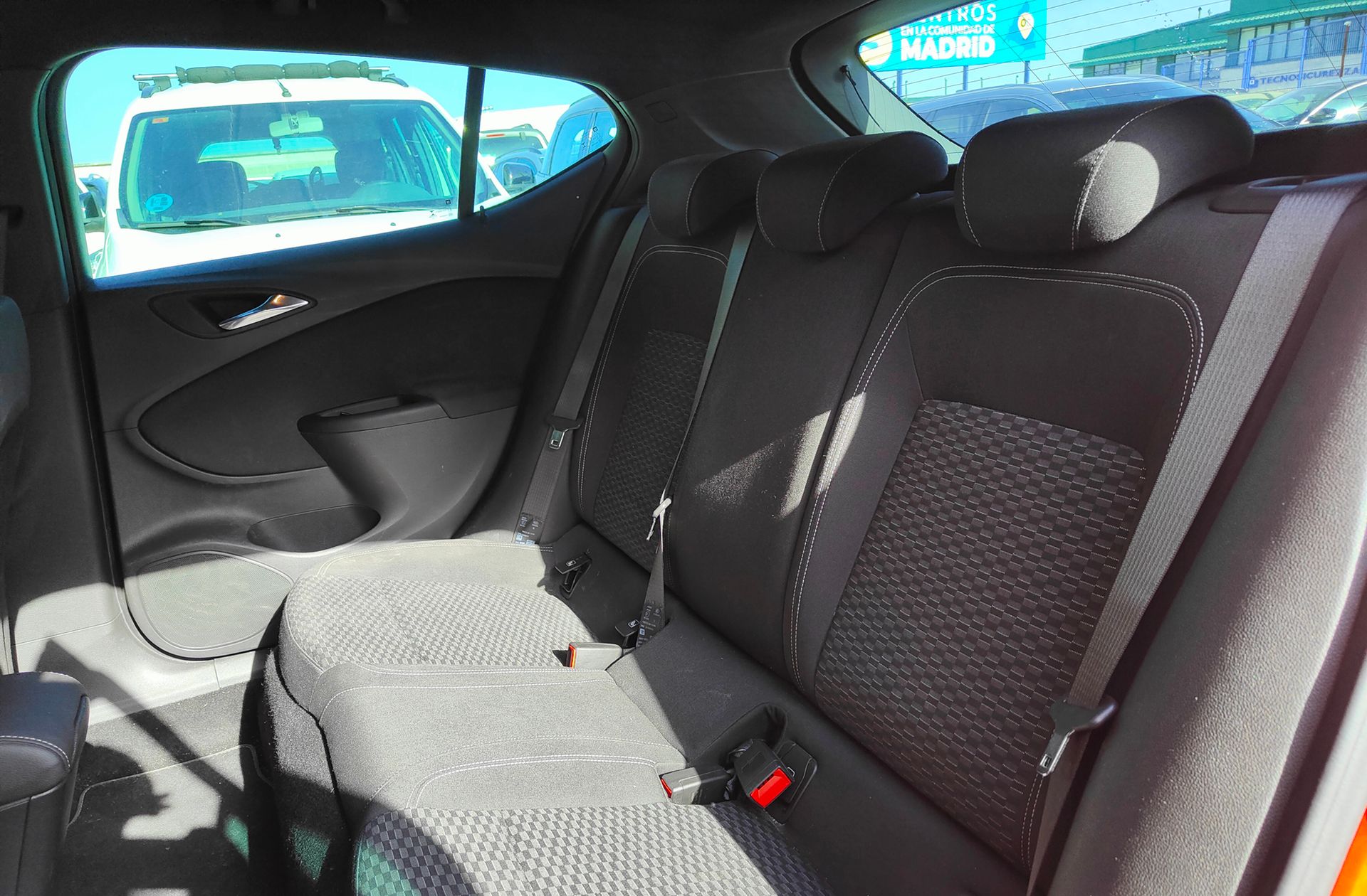 Opel Astra 1.4 Turbo Dynamic - foto 11