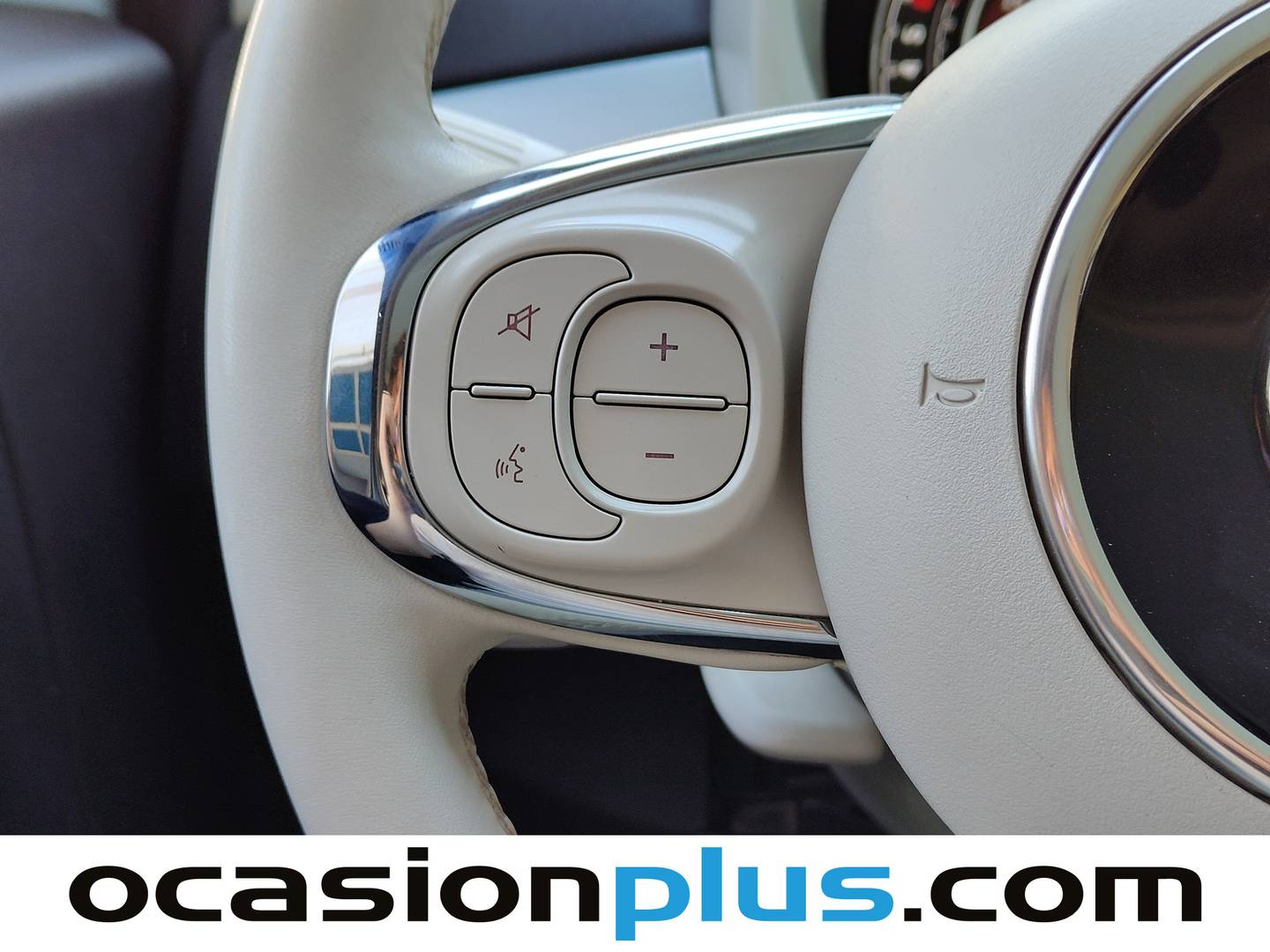 Fiat 500 Fiat 500 1.0 Hybrid Dolcevita (70 CV) de segunda mano