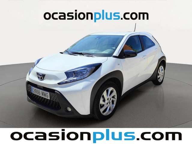 Toyota Aygo X Cross 1.0 VVT-I Play (72 CV) de segunda mano