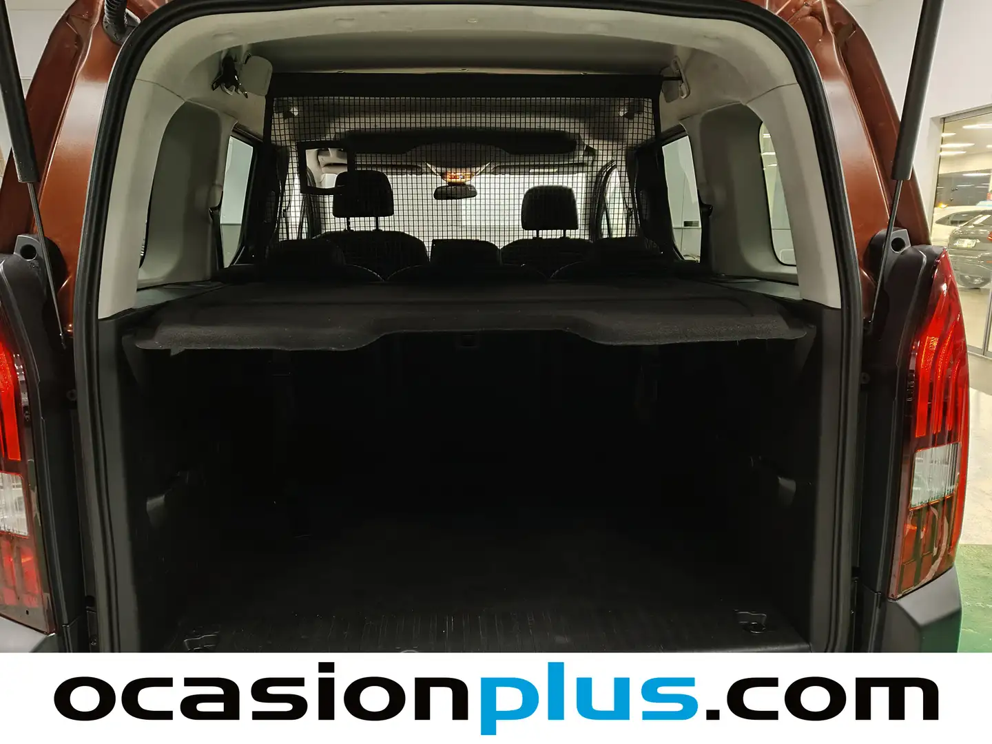 Foto Peugeot Rifter Peugeot Rifter BlueHDi 130 GT Line Standard  (130 CV)