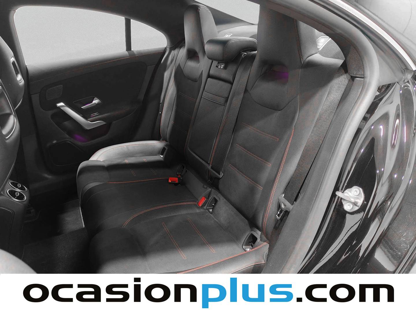 Foto asientos traseros Mercedes CLA Mercedes CLA CLA 180 (136 CV) Pack AMG