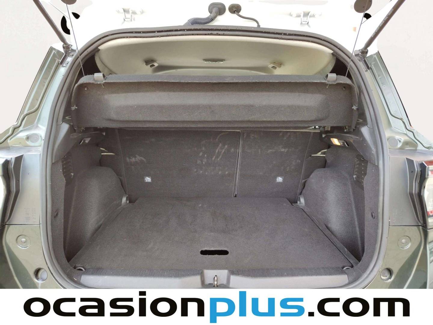 Citroën C3 Aircross Citroën C3 Aircross Hybrid 136 Plus e-DCS6 (136 CV) automático
