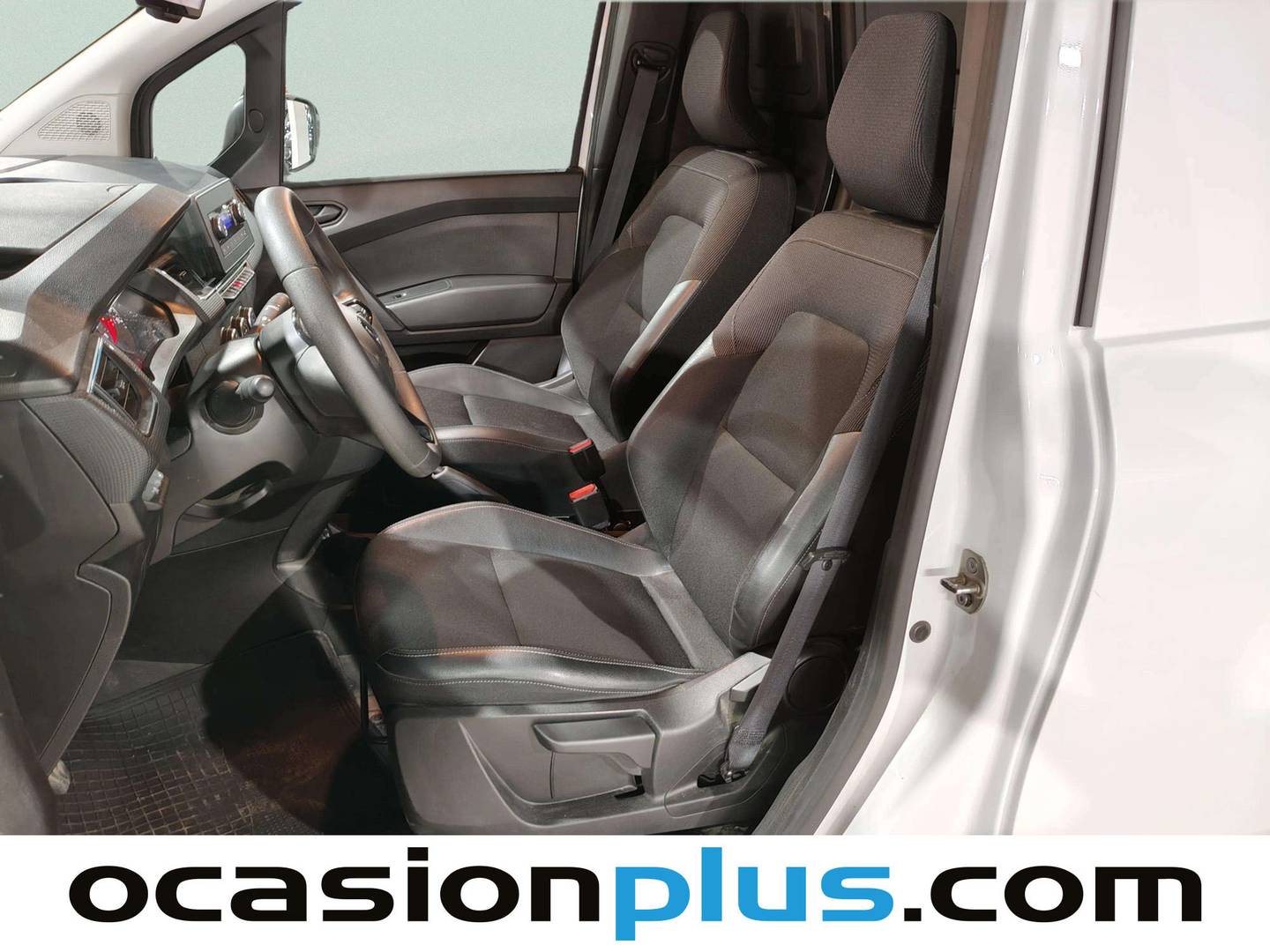 Foto asientos delanteros Renault Kangoo Furgón Renault Kangoo Furgon L1 1.5 Blue (95 CV)