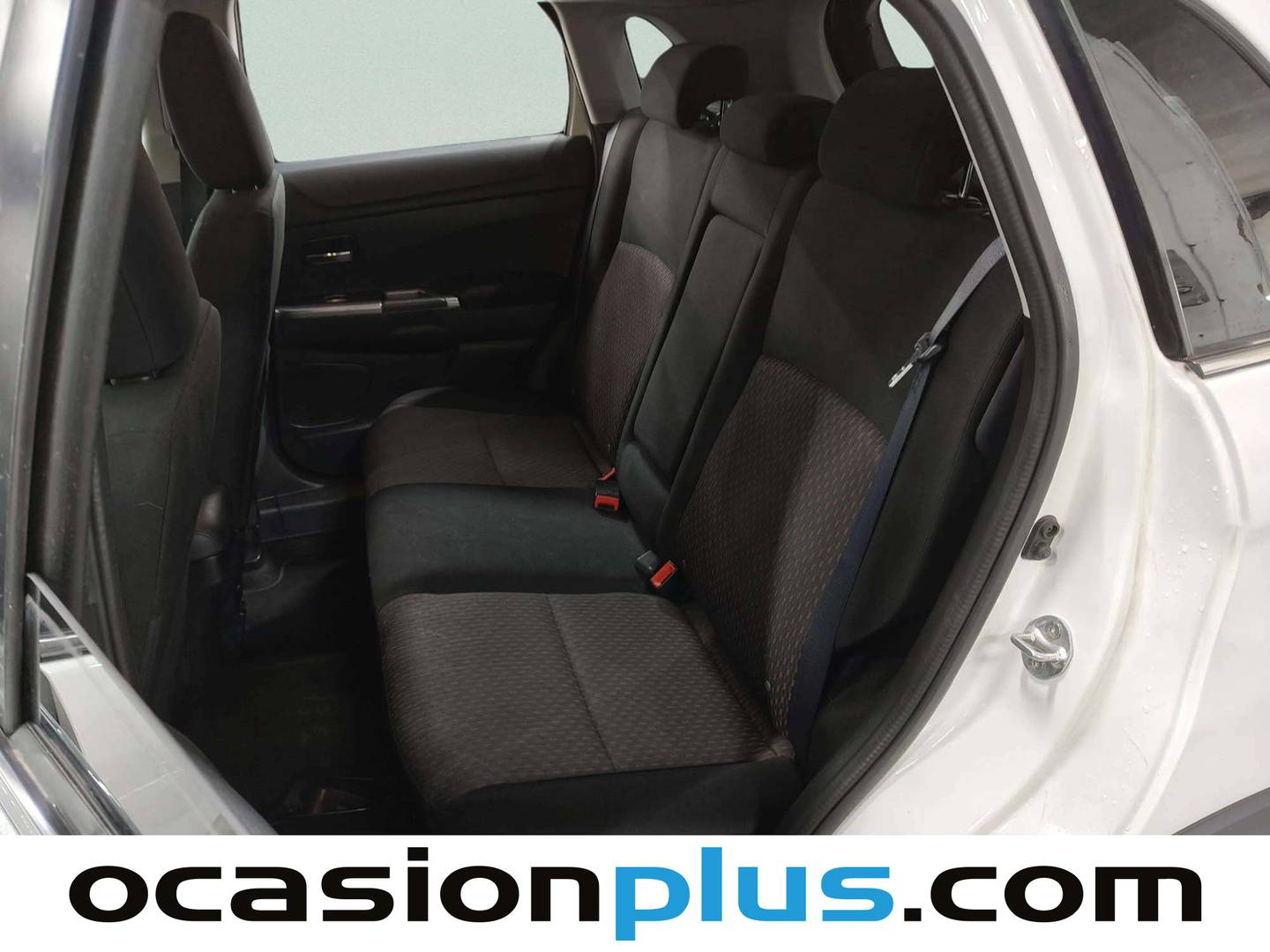 Foto asientos traseros Mitsubishi ASX Mitsubishi ASX 160 MPI Motion (117 CV)
