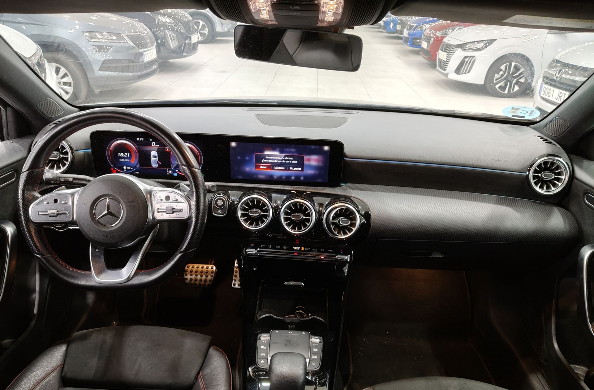 Mercedes-Benz Clase A 180 d Pack AMG - foto 6