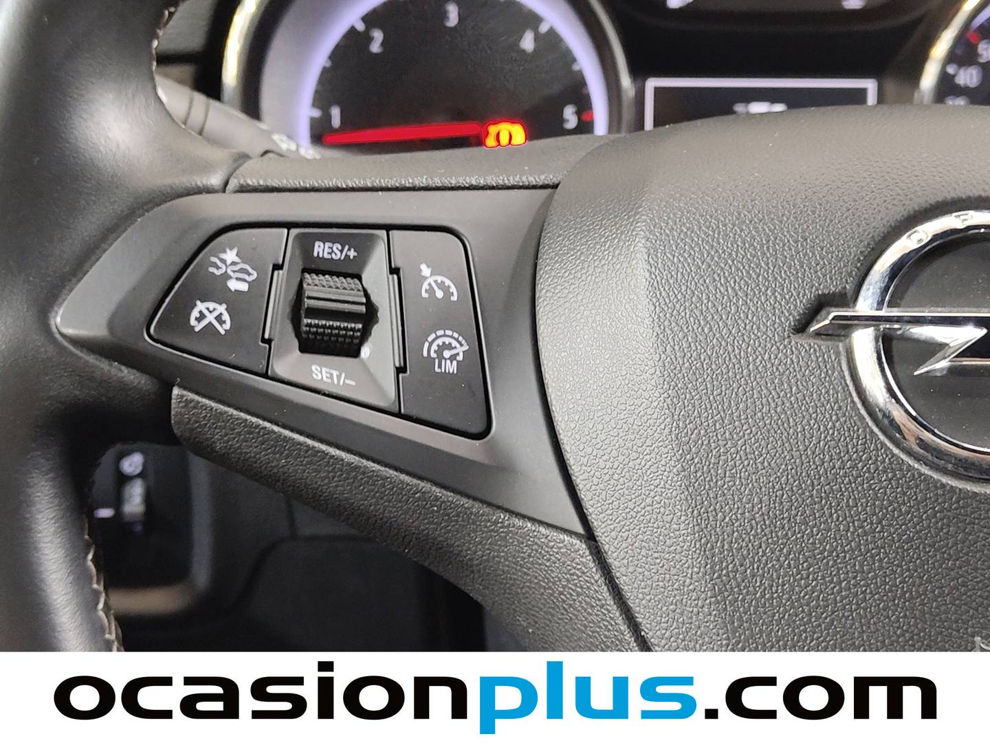 Extras y acabados del Opel Astra Opel Astra 1.6 CDTi Dynamic (110 CV)