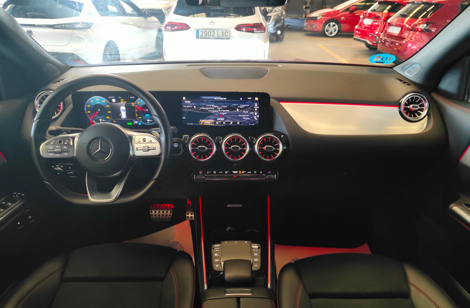 Mercedes-Benz GLA 250 e Pack AMG - foto 6