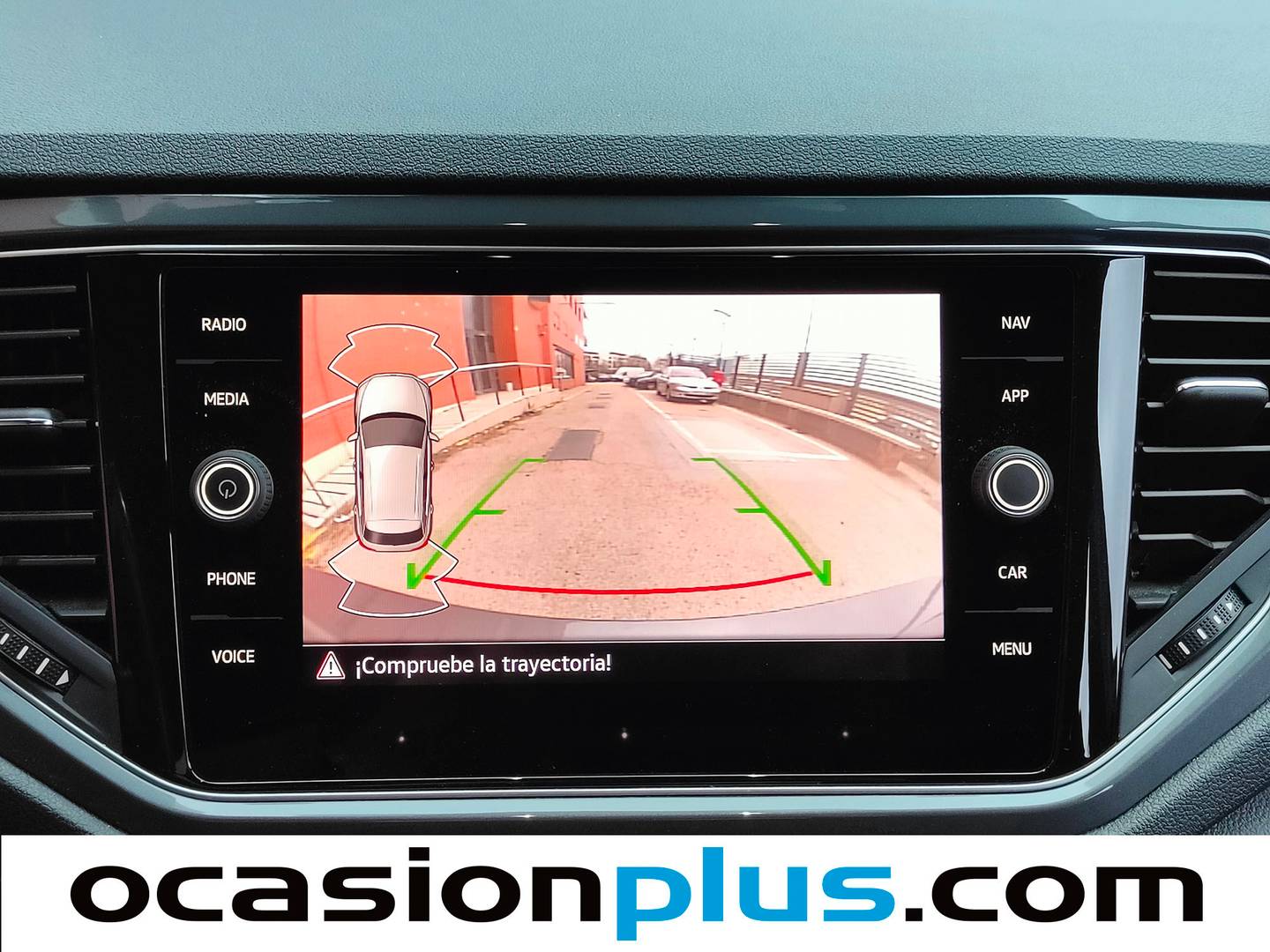 Foto Volkswagen T-Roc Volkswagen T-Roc Sport 2.0 TDI (150 CV) DSG