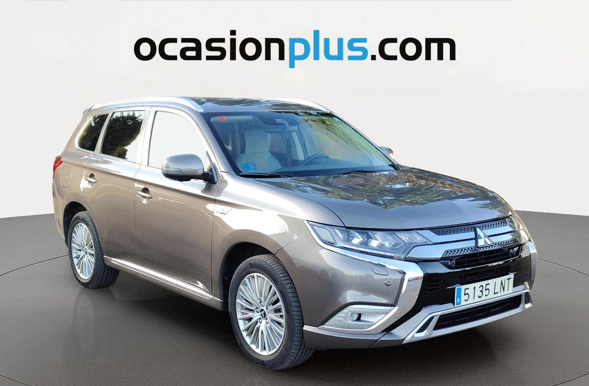 Mitsubishi Outlander 2.4 PHEV Kaiteki 4WD - foto 2
