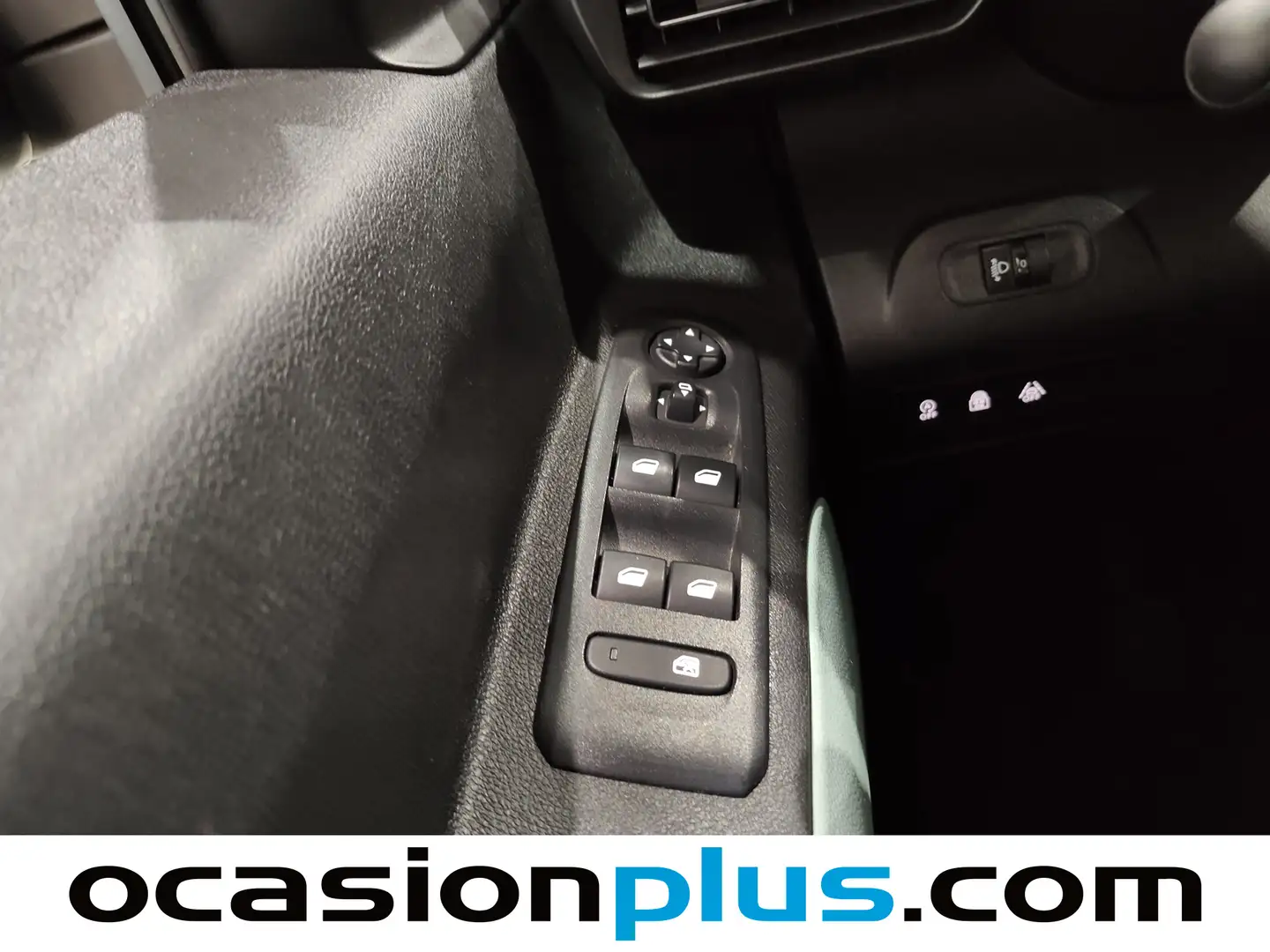 Foto Citroën Berlingo Citroen Berlingo BlueHDi 130 S&S Talla M Shine (130 CV)