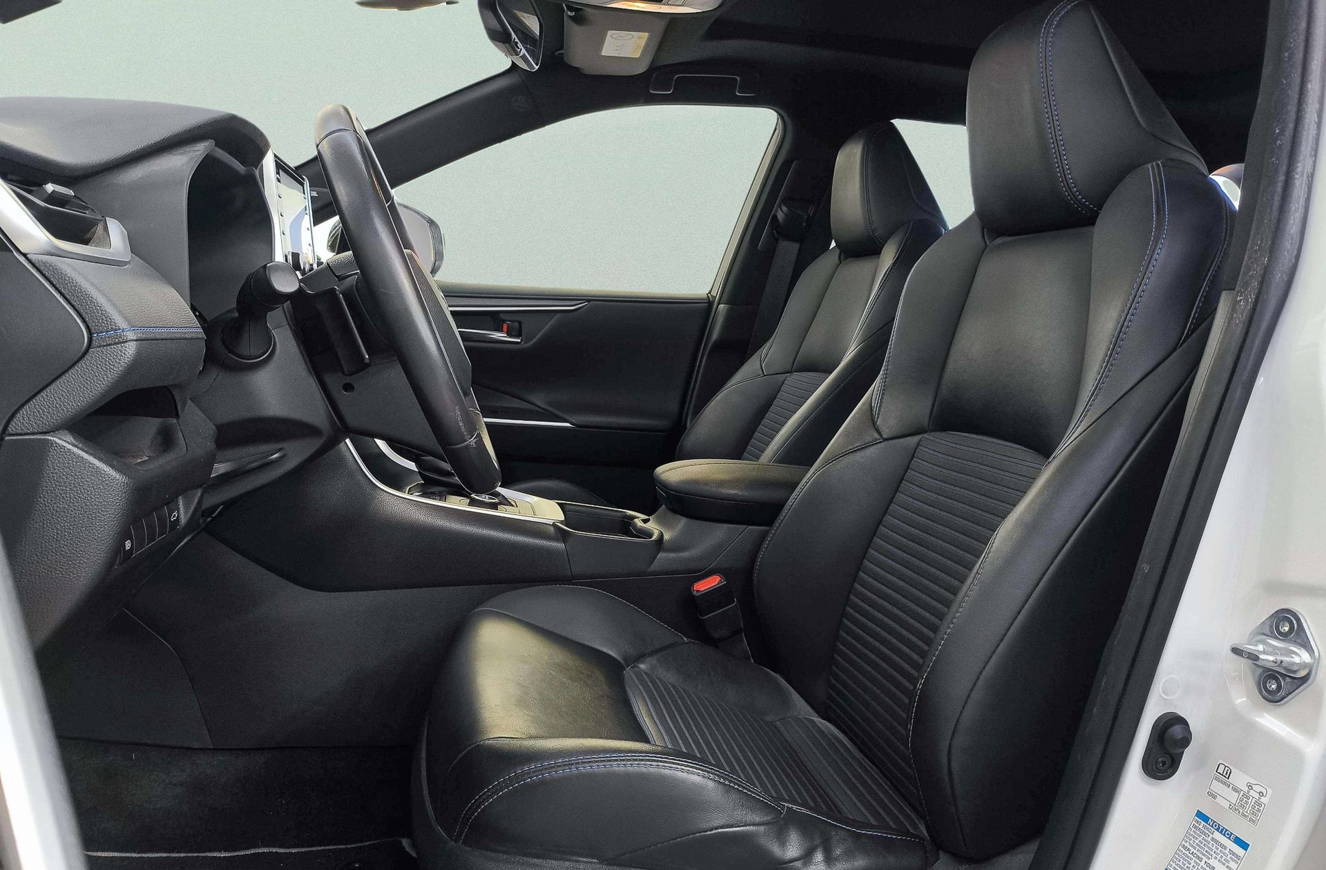 Toyota RAV4 2.5l Hybrid Feel! 4WD - foto 14