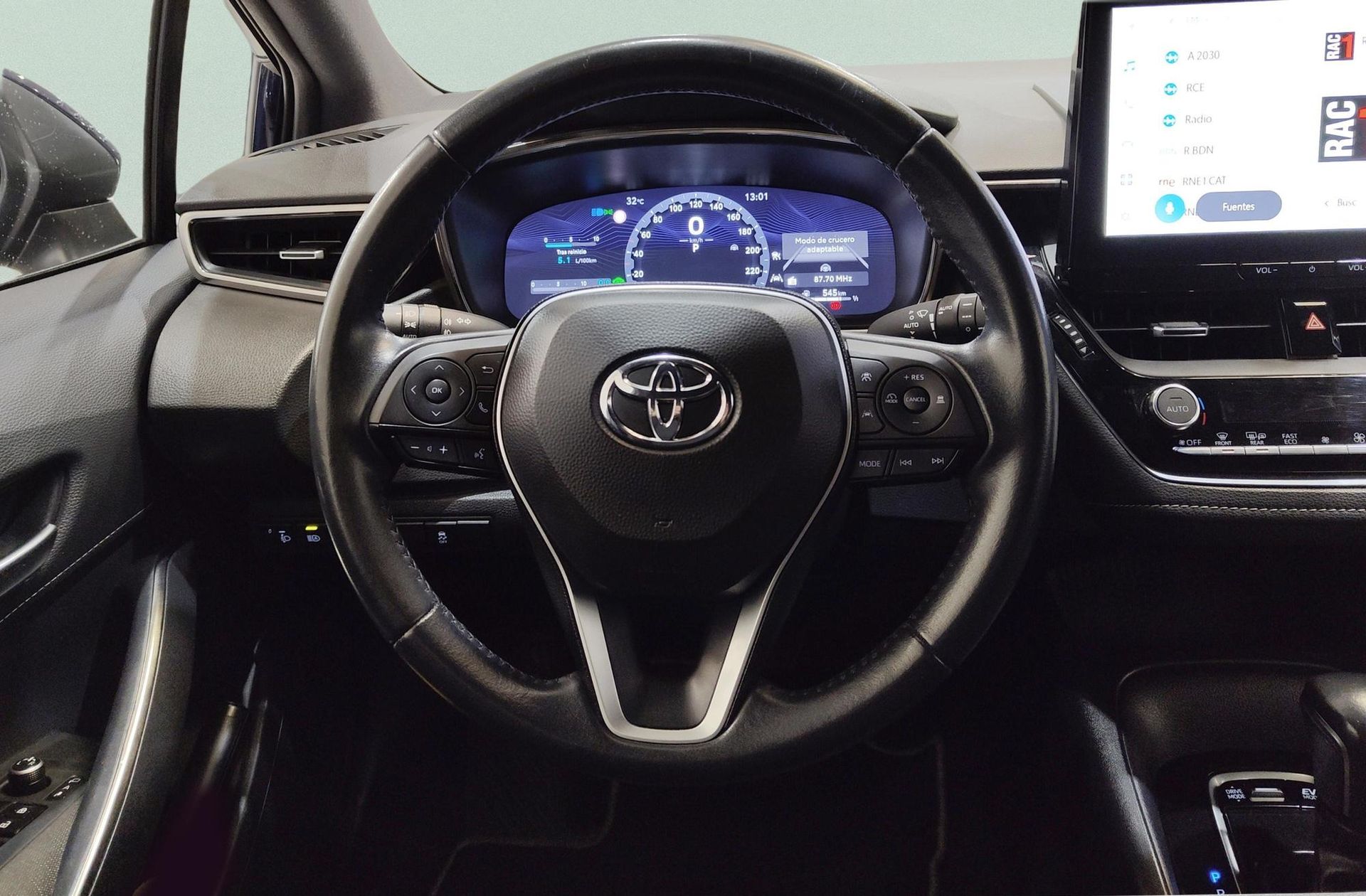 Toyota Corolla 140H Active Plus Touring Sport - foto 21