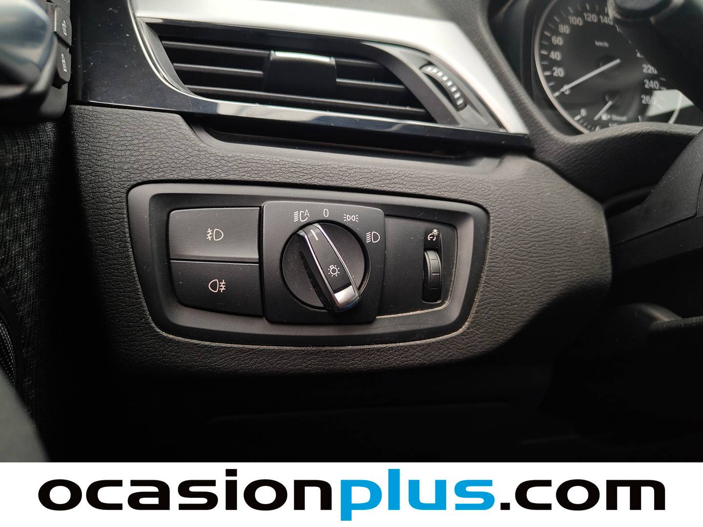 Paquetes del BMW X1 BMW X1 sDrive18d Business (150 CV)