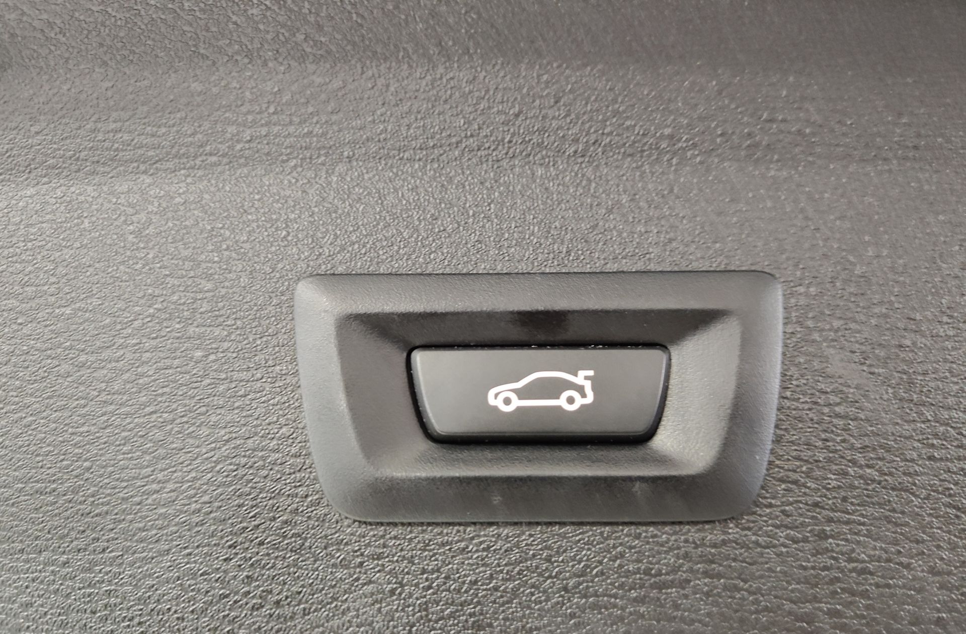 BMW X1 sDrive18i - foto 16