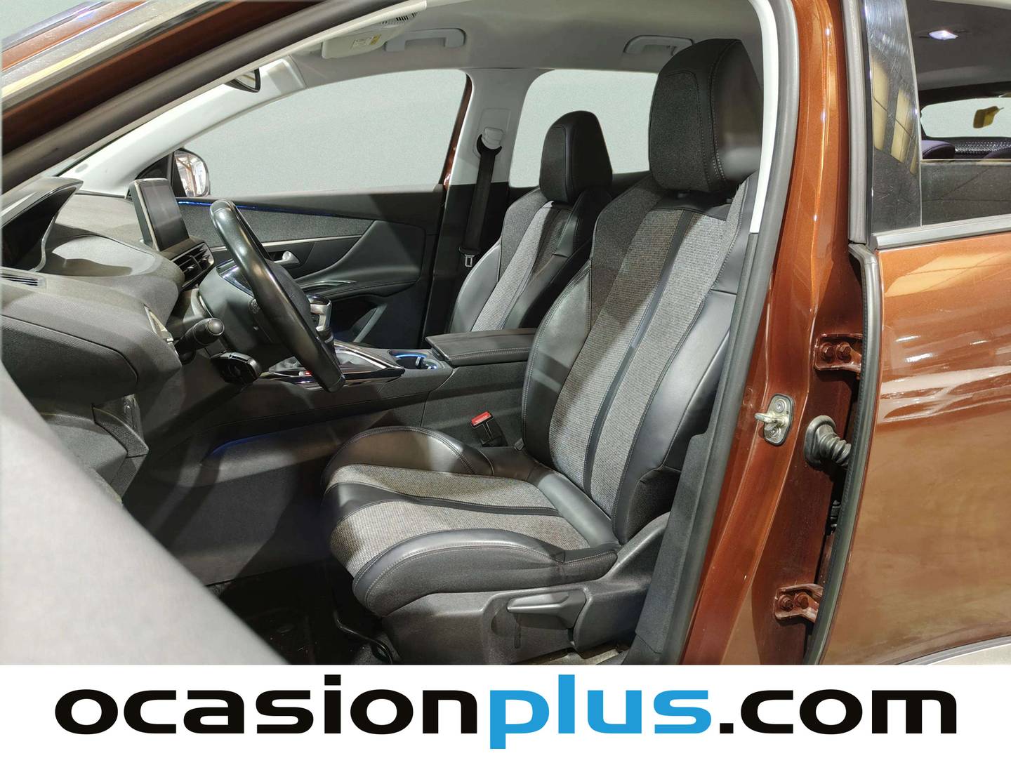 Foto Peugeot 3008 Peugeot 3008 BlueHDI 120 S&S Allure (120 CV)