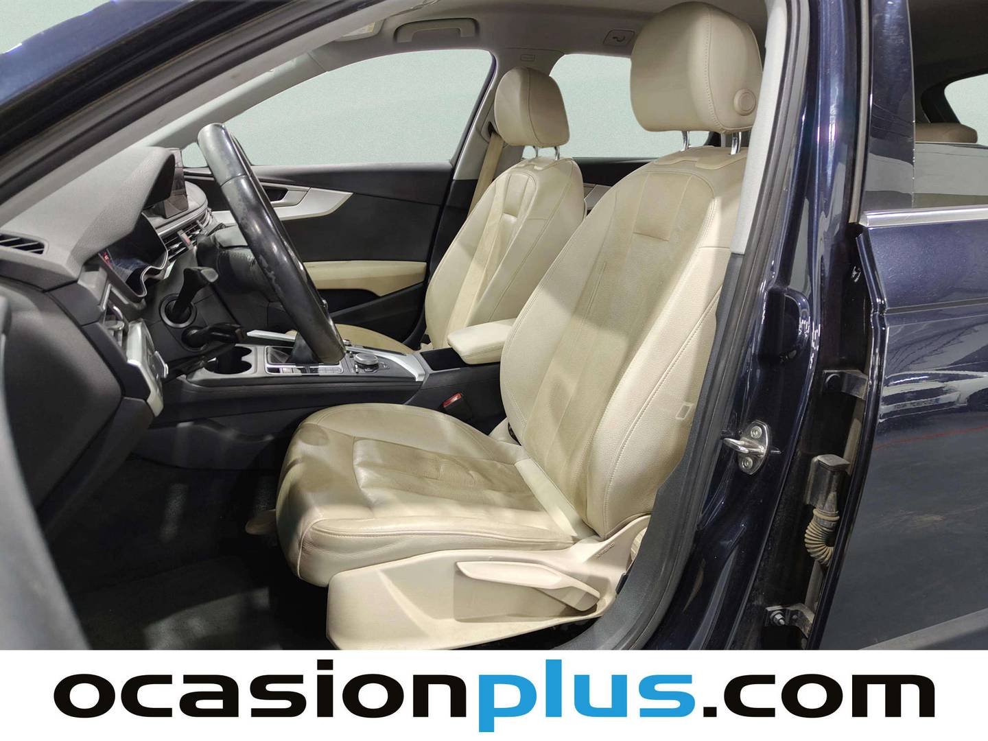 Foto asientos traseros Audi A4 Audi A4 Avant 2.0 TDI (122 CV)