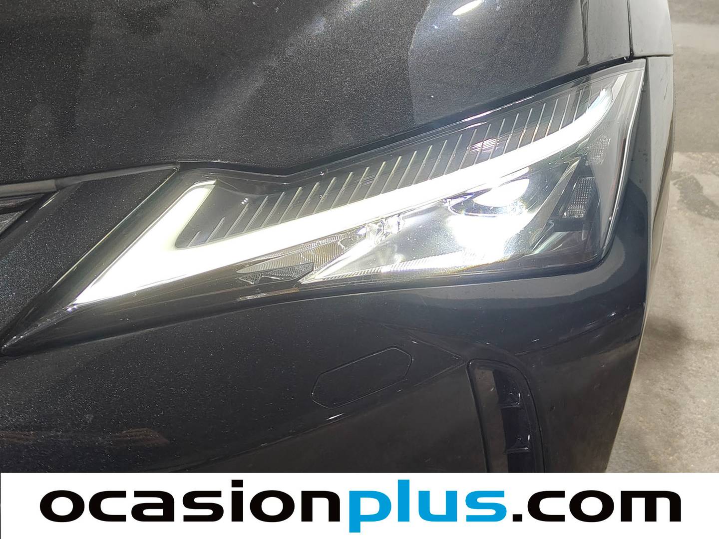 Foto Lexus UX Lexus UX 250h Executive Navigation (184 CV)