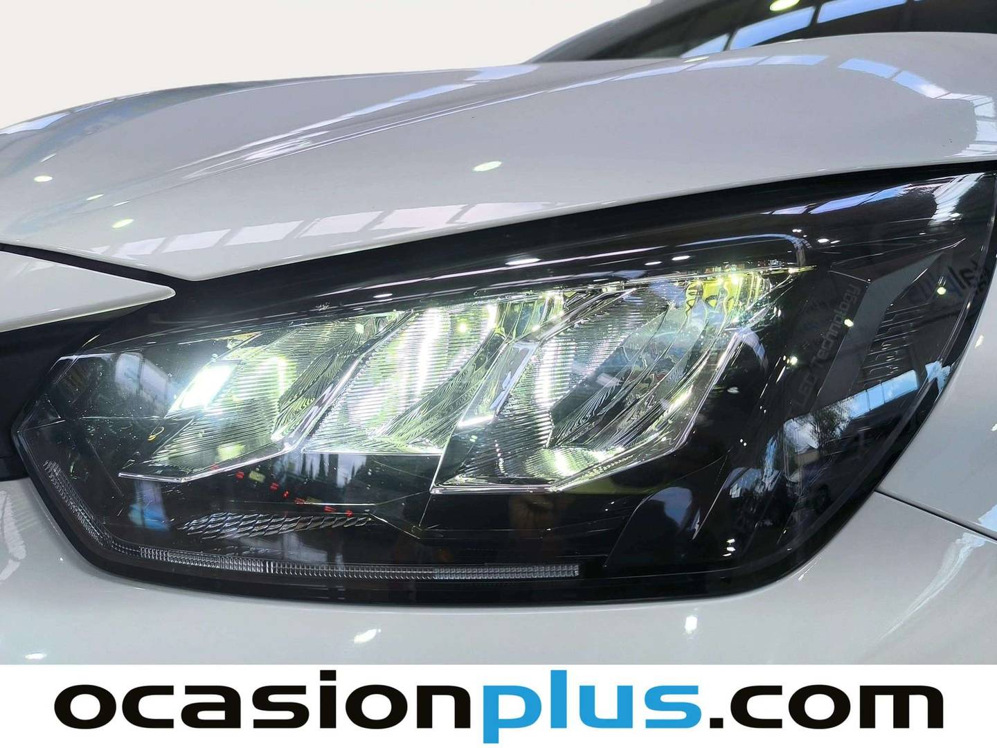 Foto Peugeot 208 Peugeot 208 Allure Hybrid eDCS6 (100 CV)