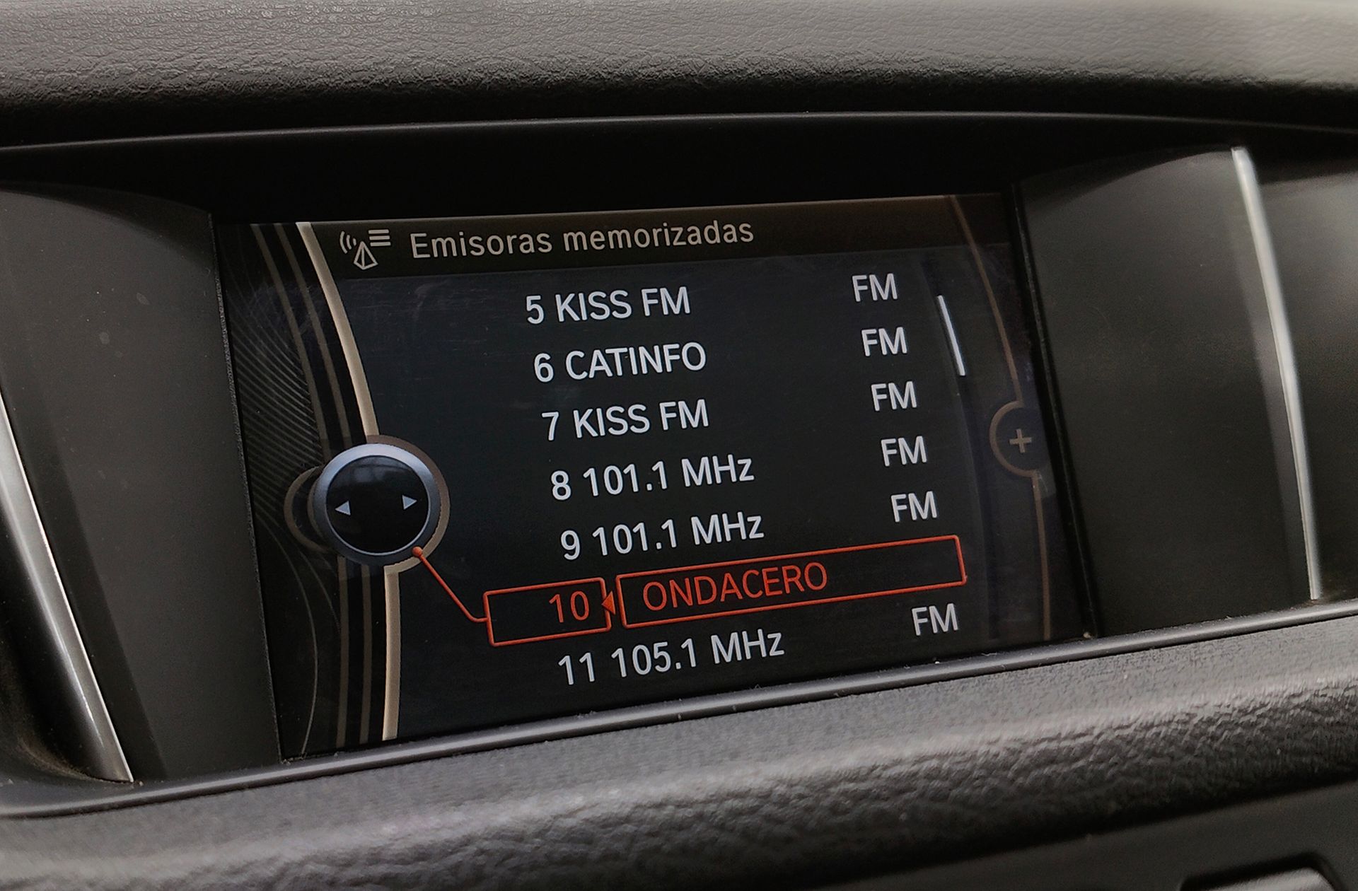 BMW X1 sDrive18d - foto 32
