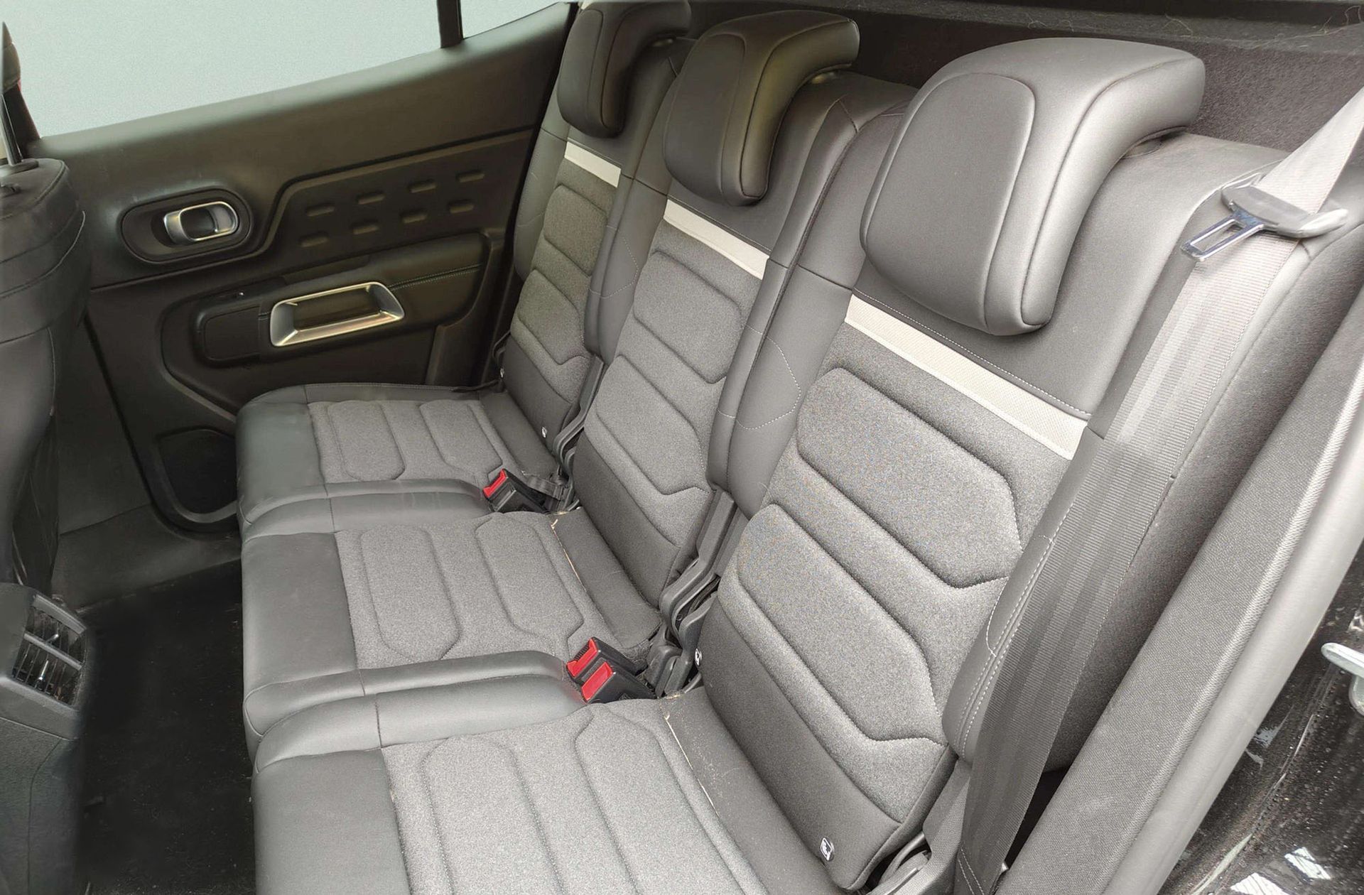 Citroën C5 Aircross Hybrid 136 Max e-DCS6 - foto 12