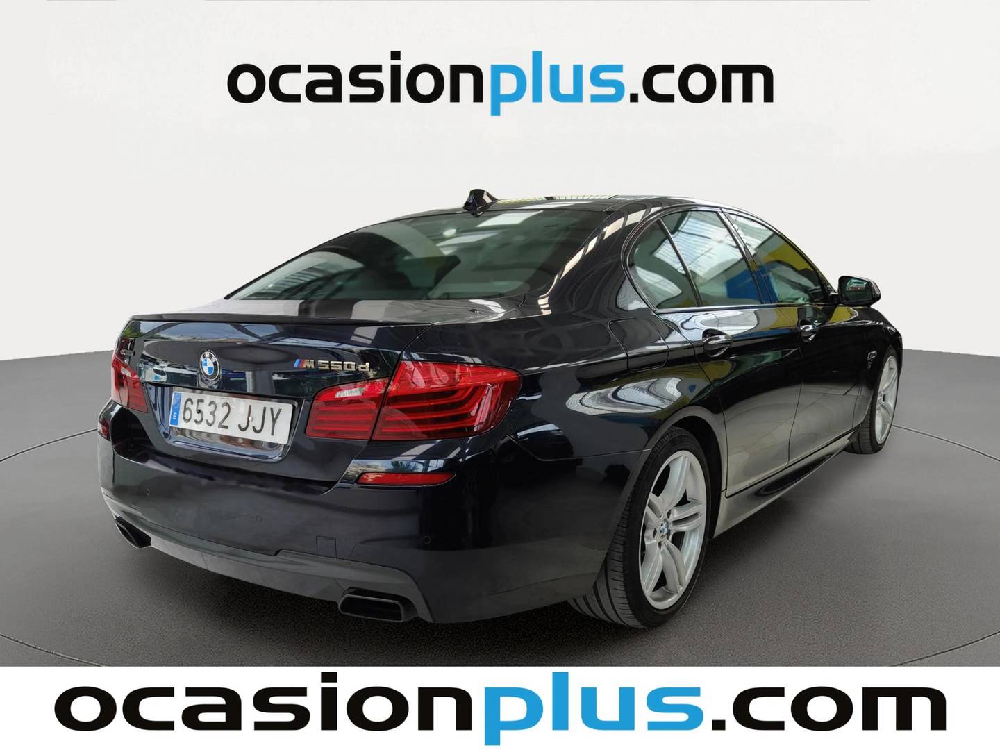 Foto trasera BMW Serie 5 BMW Serie 5 M550d Berlina xDrive (381 CV) derecha
