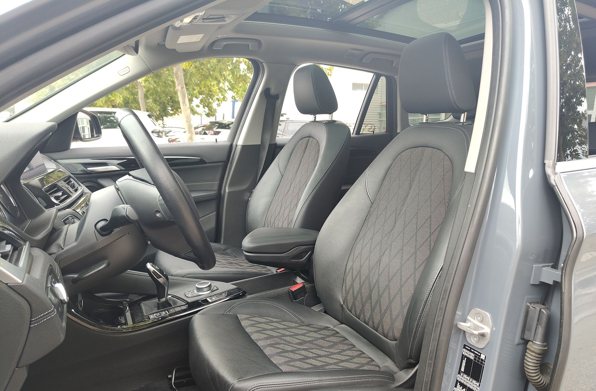 BMW X1 sDrive18d - foto 11