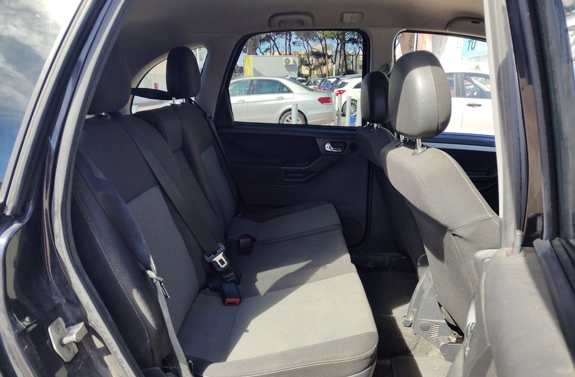 Opel Meriva 1.7 CDTI Cosmo - foto 12
