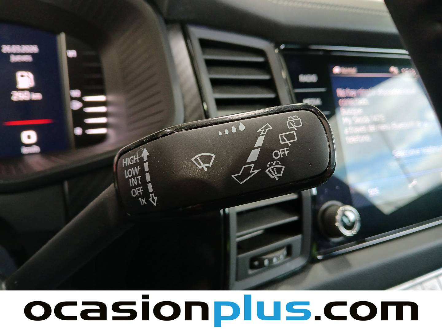 Skoda Kodiaq Skoda Kodiaq 1.5 TSI Sportline 4x2 DSG (150 CV) automático