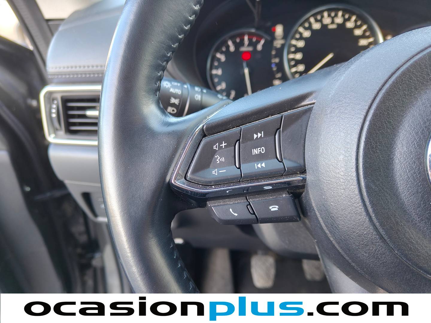 Foto Mazda CX-5 Mazda CX-5 2.0 G Zenith 2WD (165 CV)