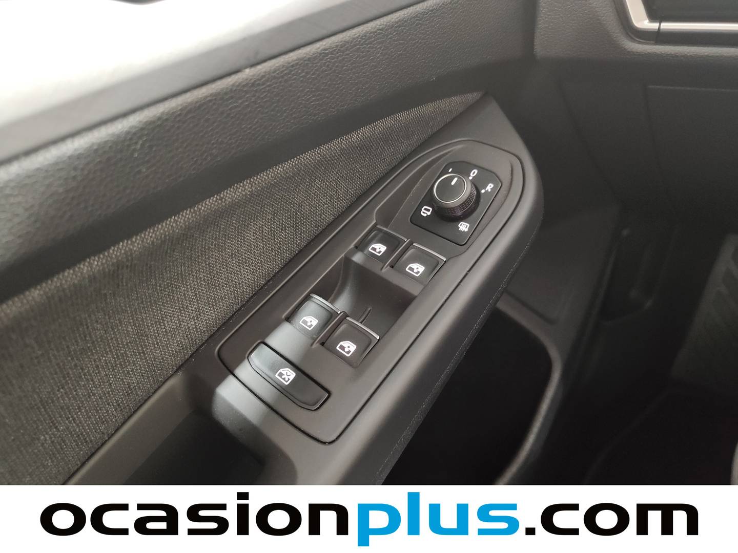 Foto Volkswagen Golf Volkswagen Golf Life 2.0 TDI (115 CV)