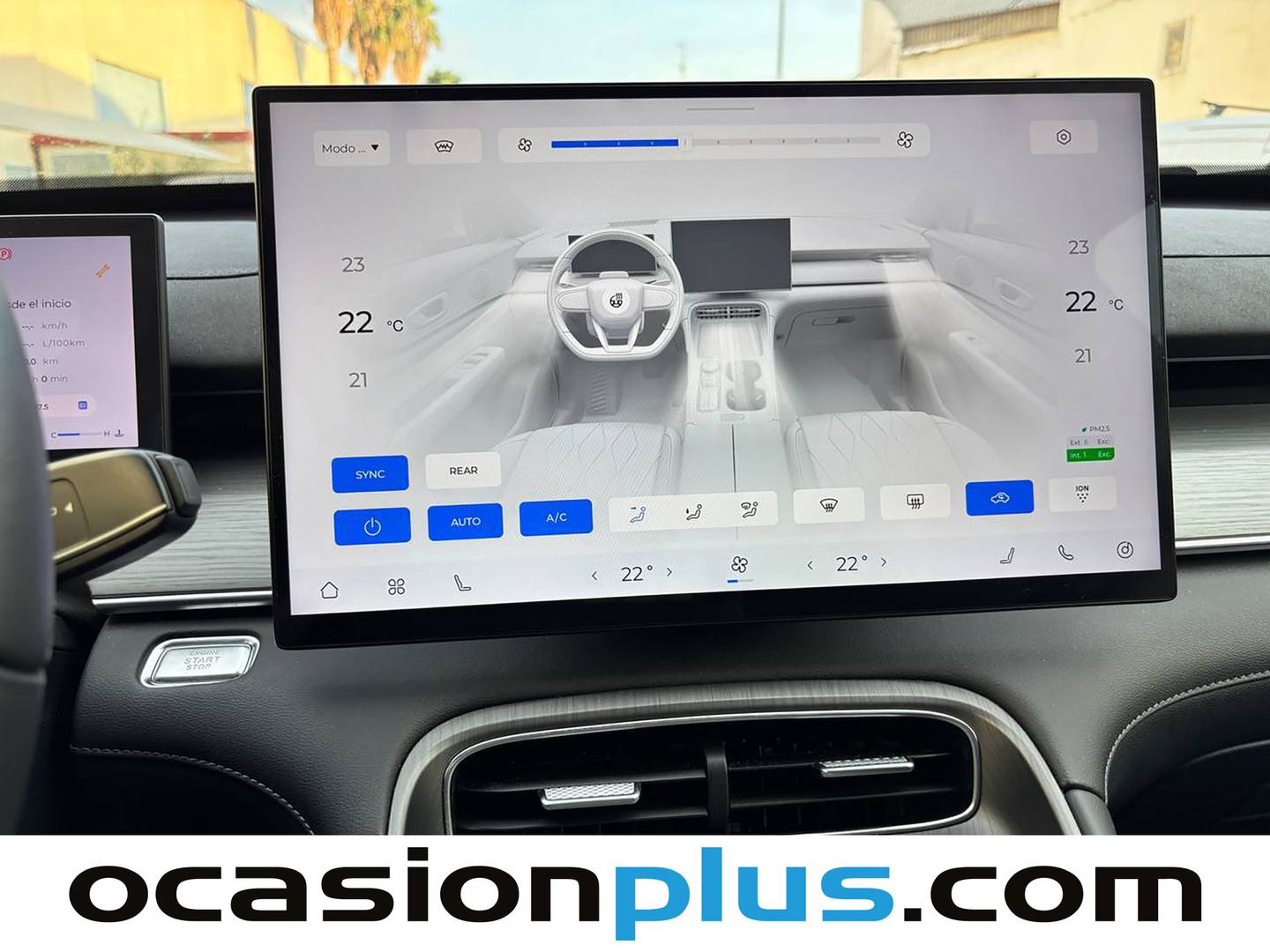 Extras y acabados del EBRO S800 EBRO S800 1.6 TGDI Luxury DCT (147 CV) 7 Plazas