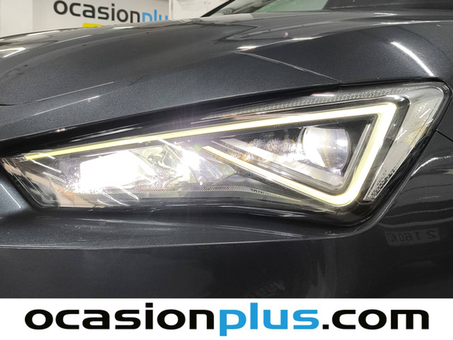Accesorios del Seat León Seat León 2.0 TDI S&S FR Launch Pack L DSG (150 CV)