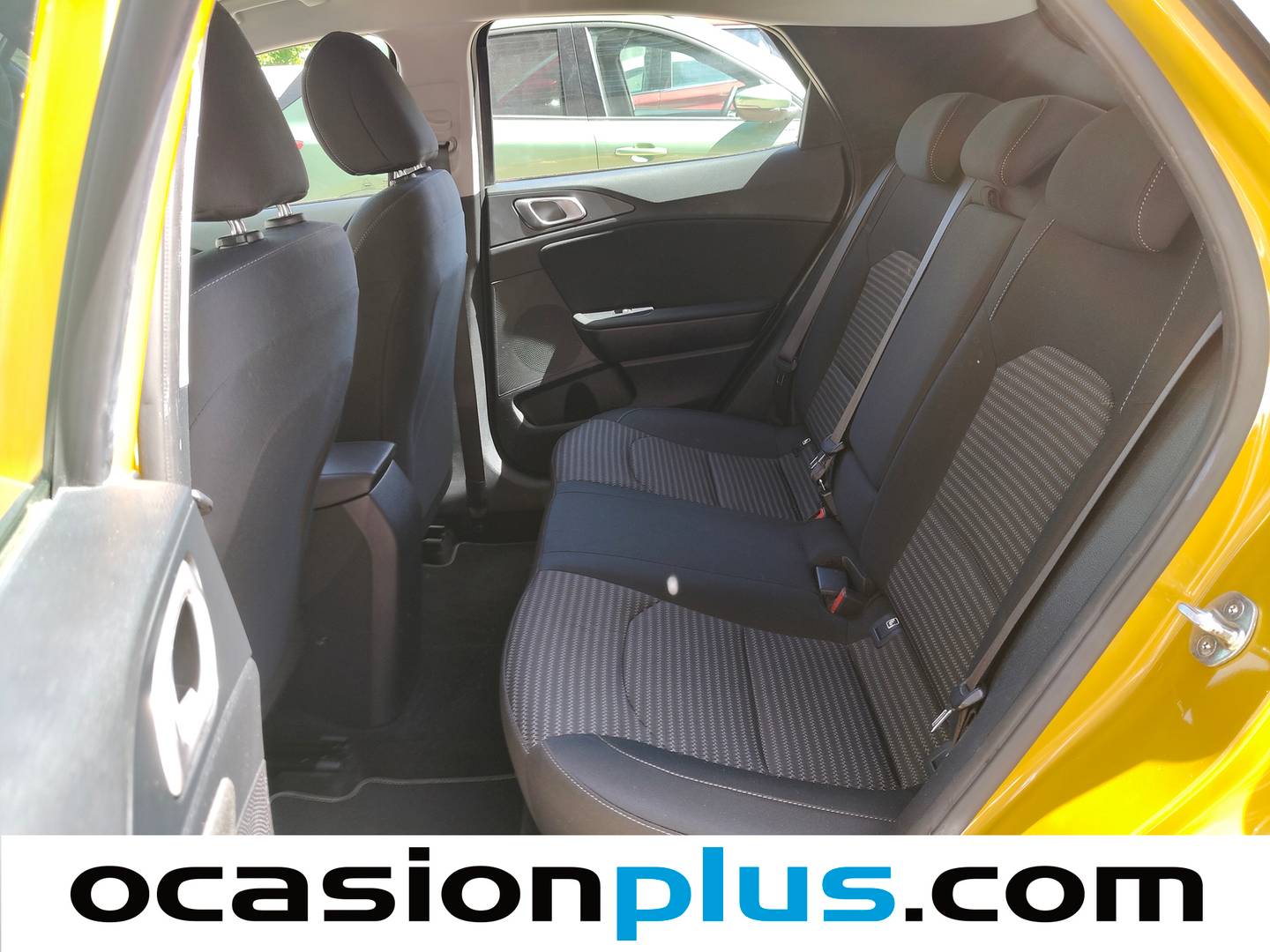 Foto asientos traseros KIA XCeed KIA XCeed 1.5 MHEV iMT Drive (160 CV)