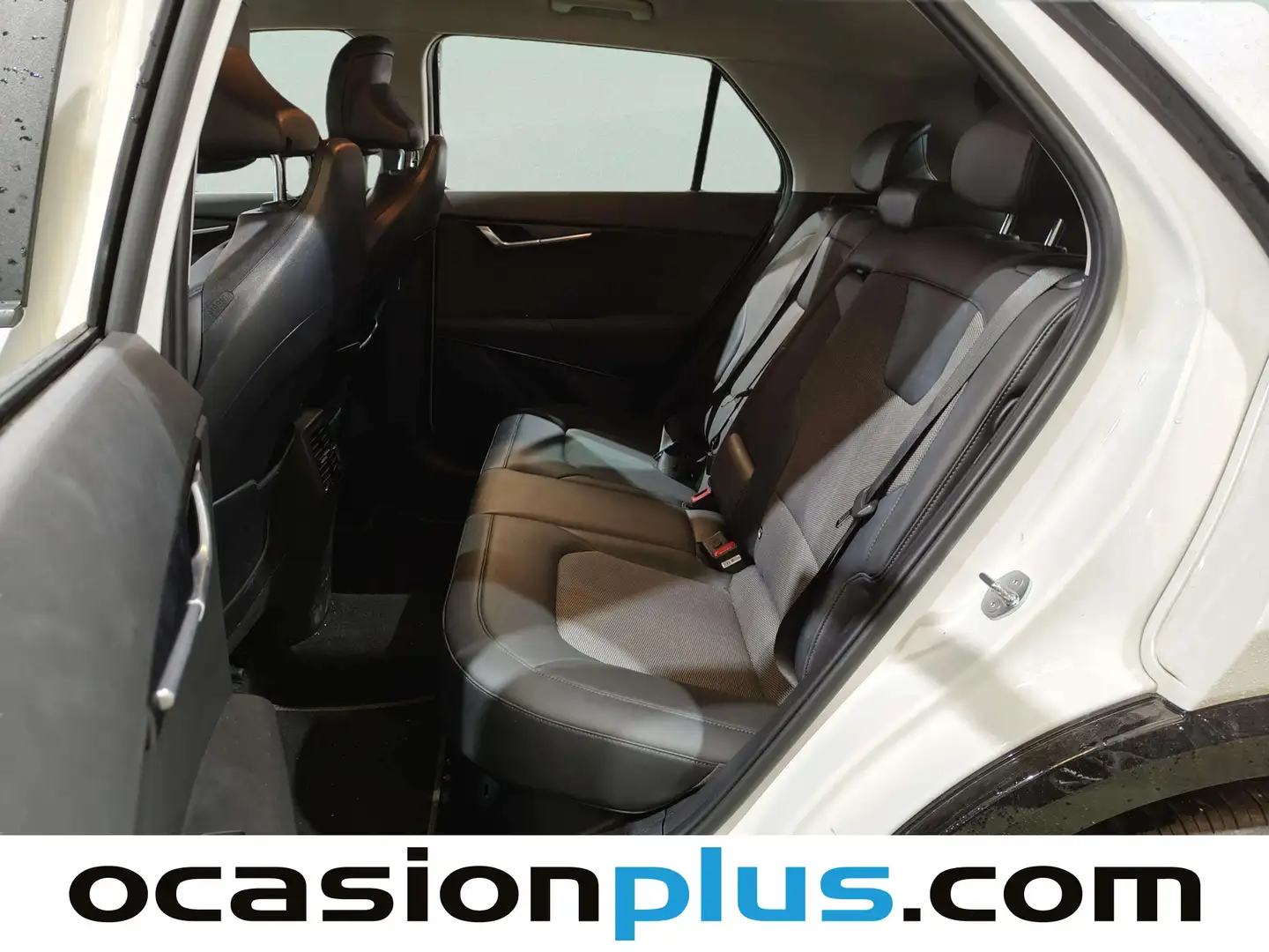 Foto KIA Niro Kia Niro 1.6 GDi HEV Drive (129 CV)