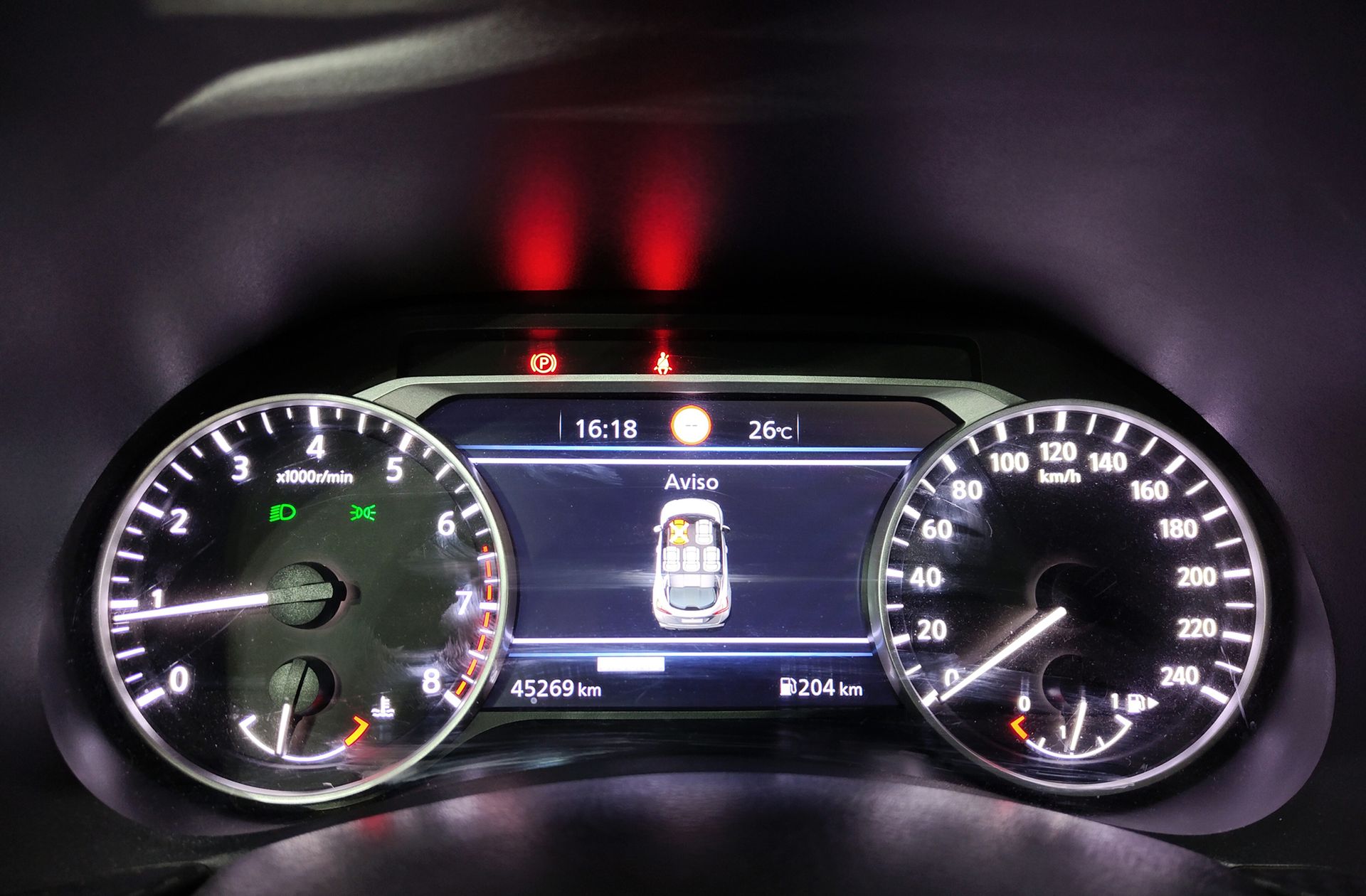 Nissan Juke DIG-T Tekna - foto 11