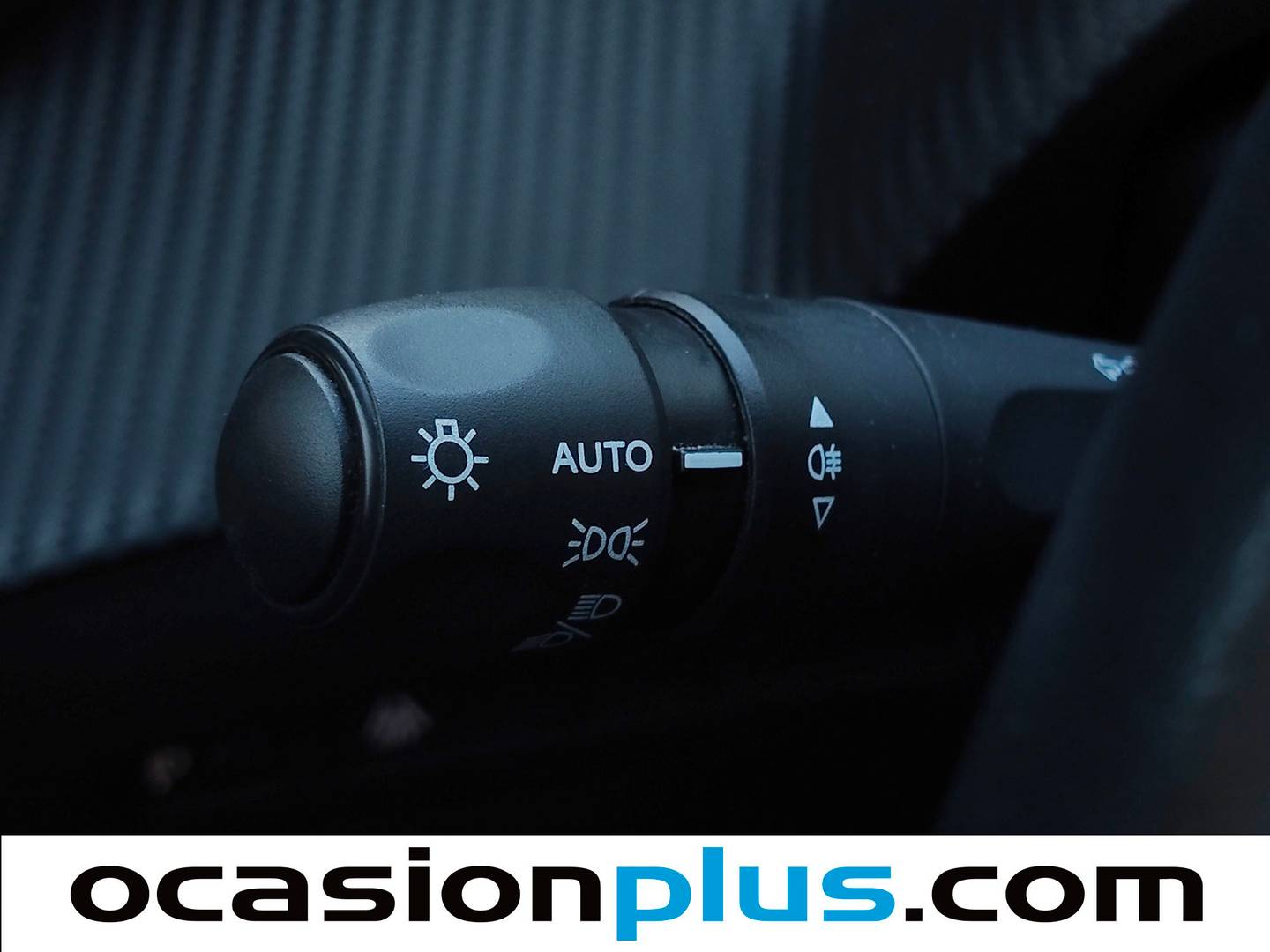 Foto Peugeot 2008 Peugeot 2008 PureTech 100 S&S Allure (100 CV)