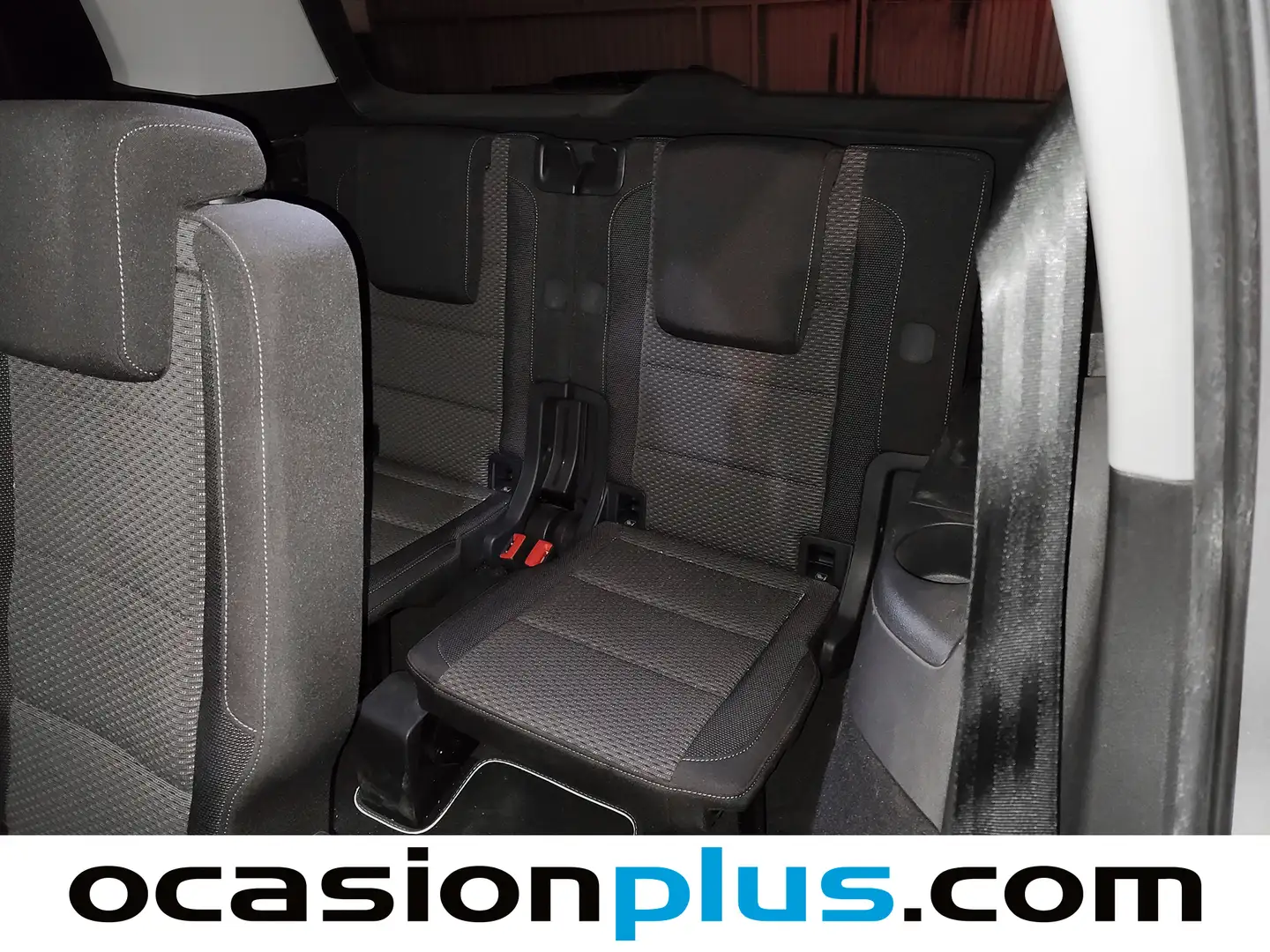 Foto Volkswagen Touran Volkswagen Touran Advance 2.0 TDI (150 CV) DSG 7 Plazas