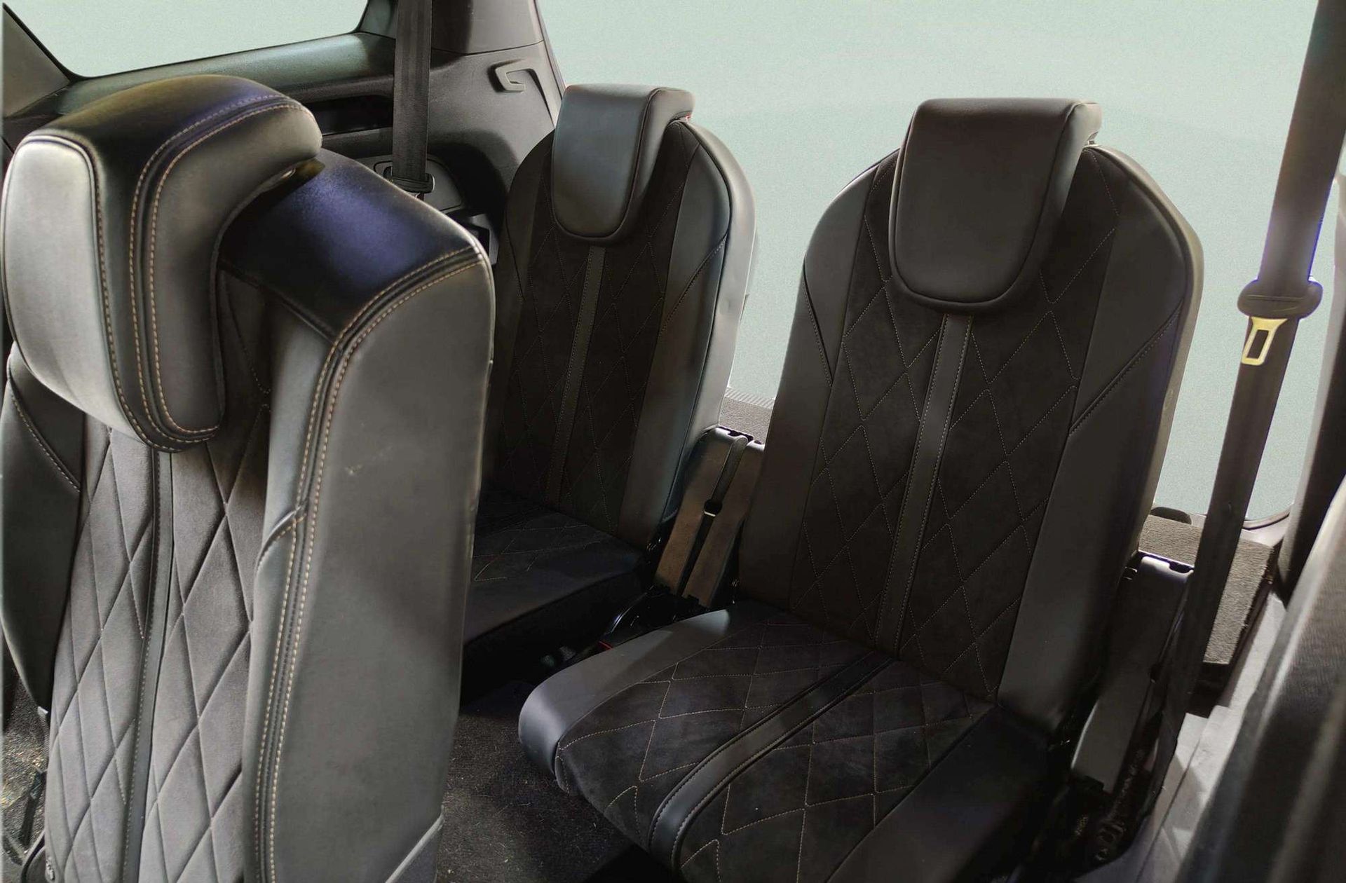Peugeot 5008 BlueHDi 180 GT EAT8 7 plazas - foto 7