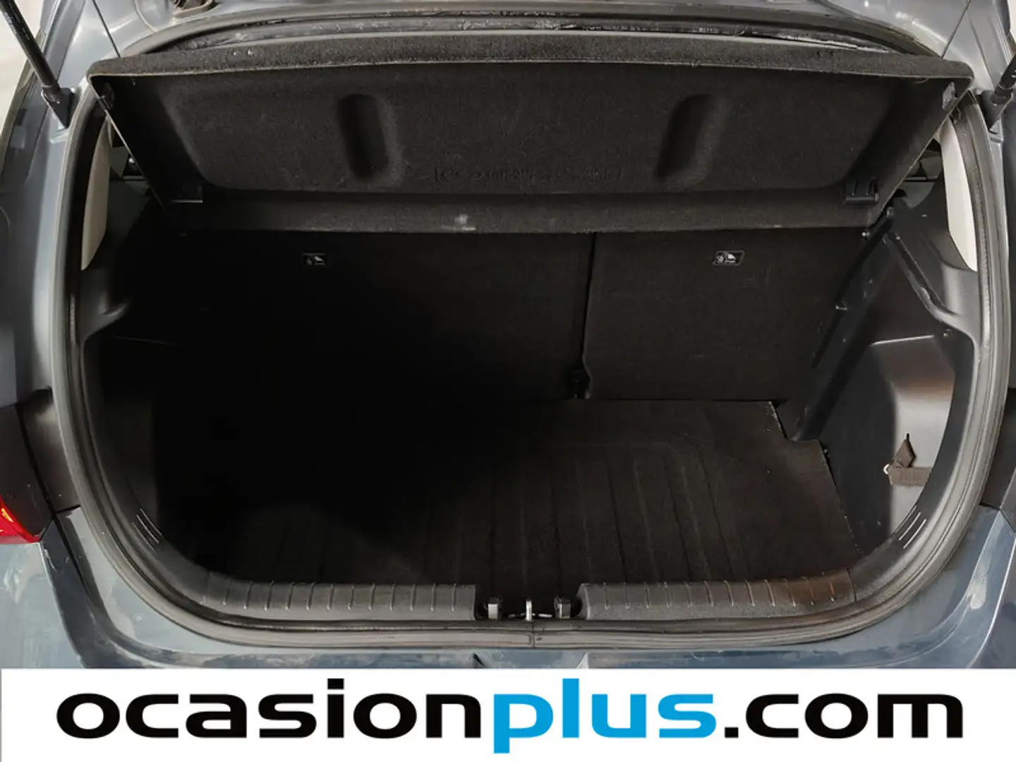 Foto Hyundai i20 Hyundai i20 1.2 MPI SLX (84 CV)