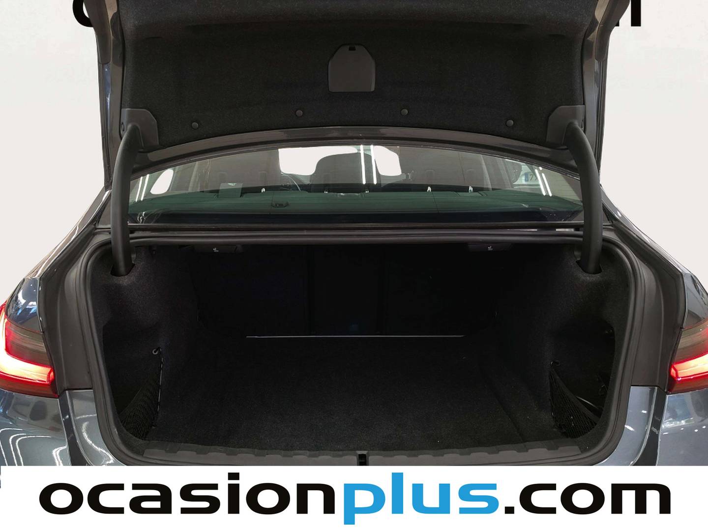 Fotos maletero BMW Serie 3 BMW Serie 3 320d (190 CV)