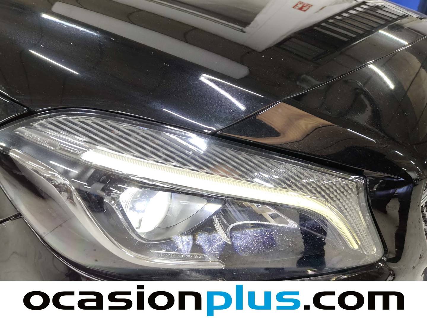 Acabados Mercedes Clase A Mercedes-Benz Clase A 200 d AMG Line (136 CV)